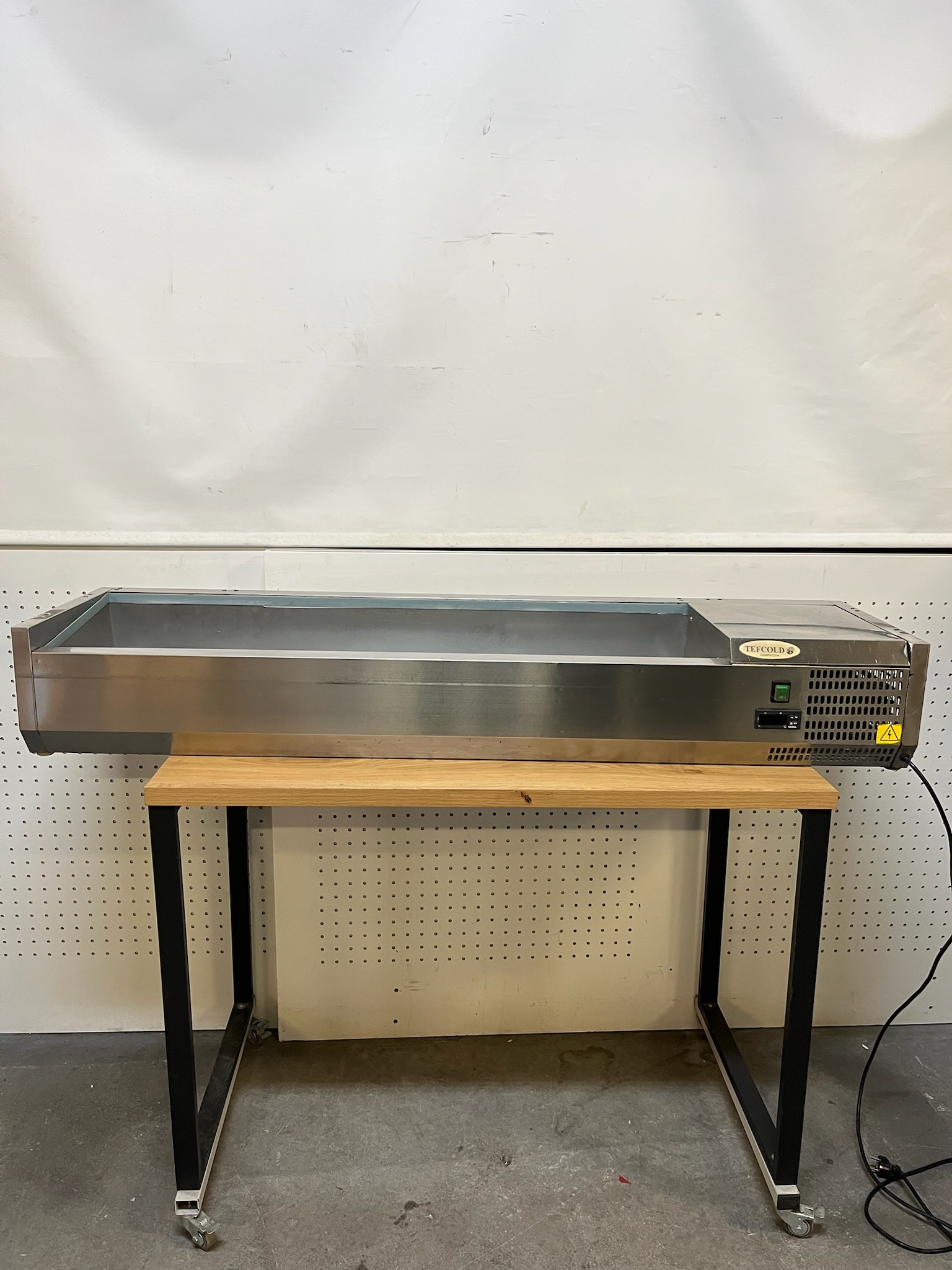 SELT / SOLD Tefcold kælirenna frá BVT, B150xD40sm.