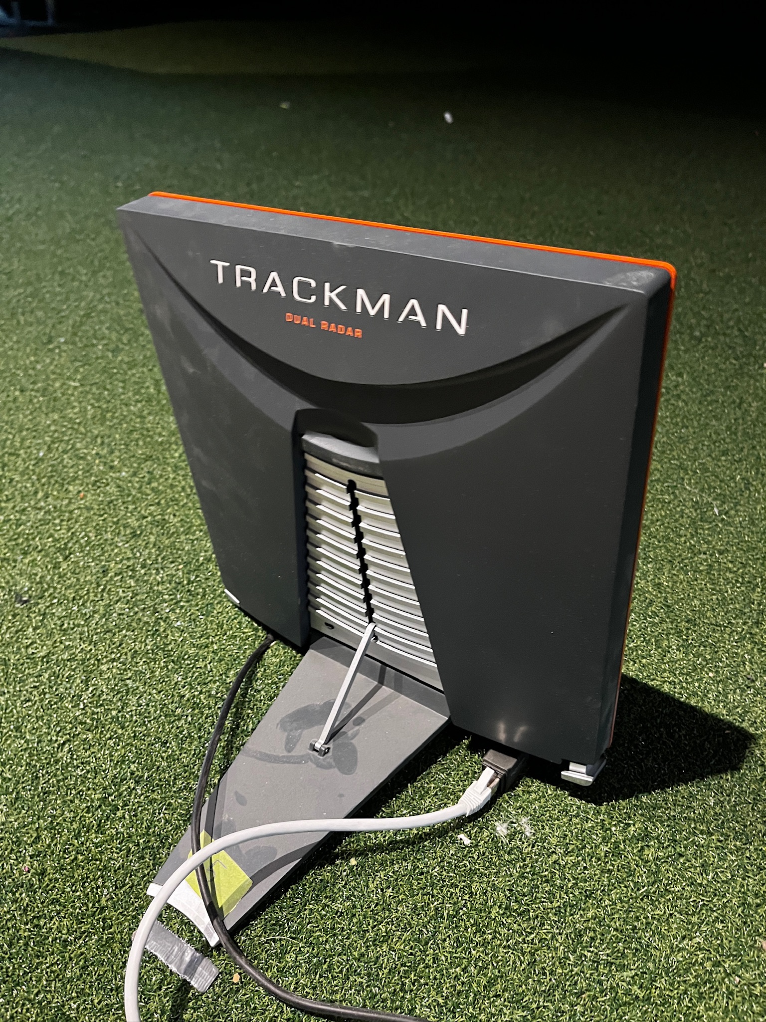 SELT / SOLD - Trackman Professional golfhermir 4