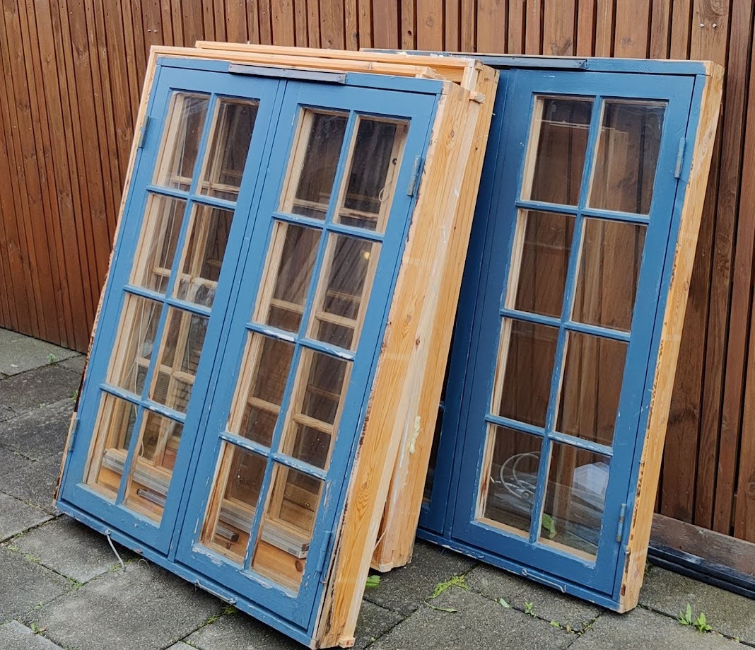 SELT / SOLD Gluggar fyrir sumarhúsið - 115 sm á breidd og 140 á hæð.