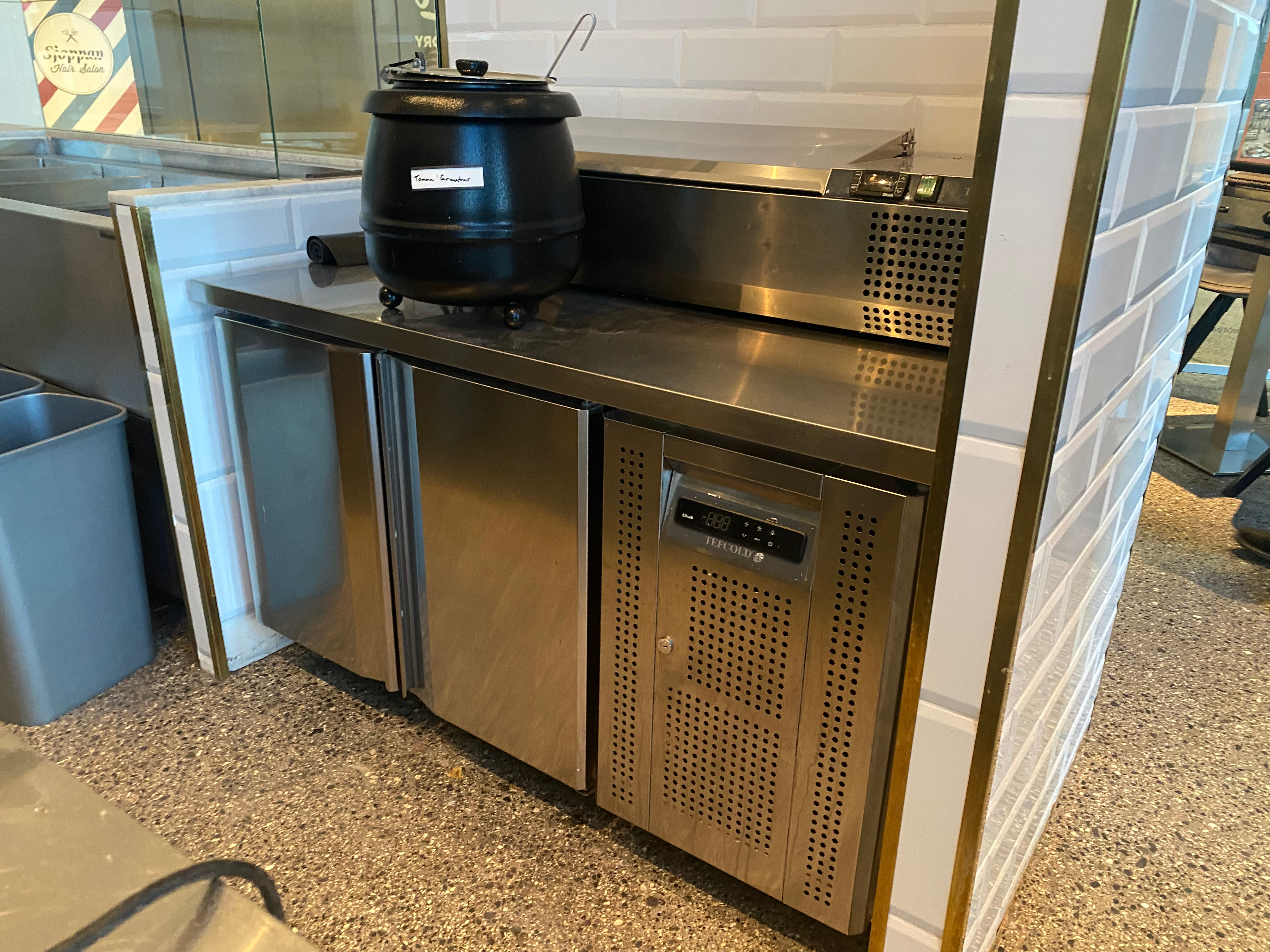 SELT / SOLD - TEFCOLD kæliborð - preppborð - Verslunartækni - Geiri