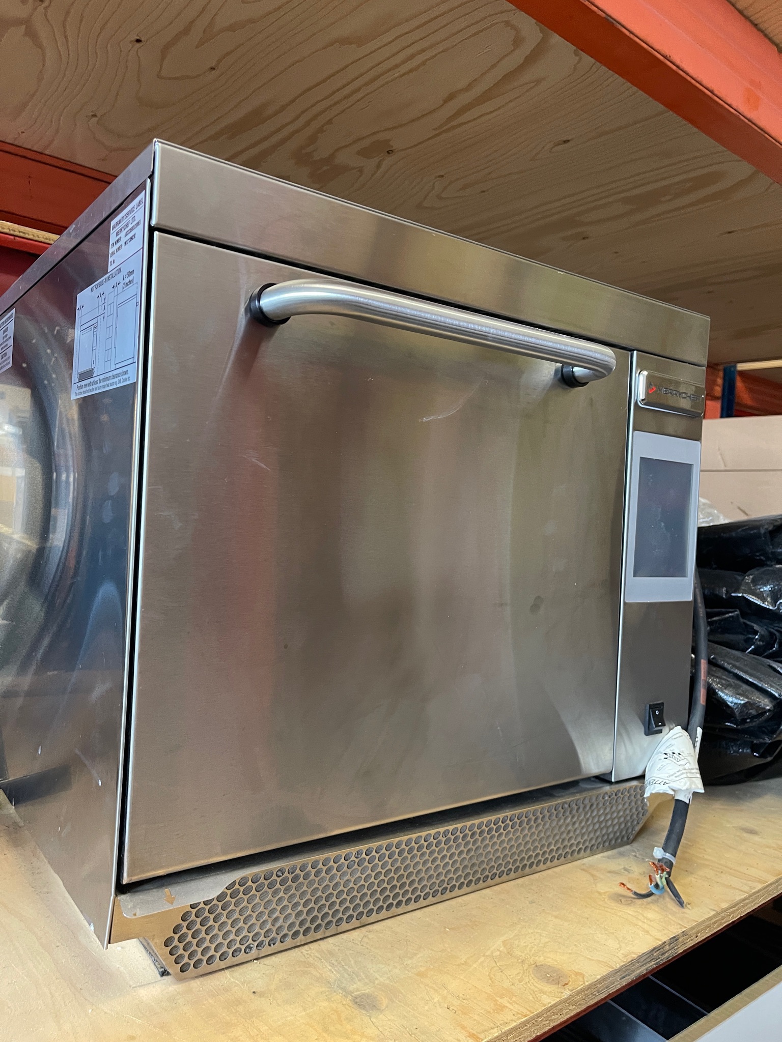 SELT / SOLD MerryChef hraðofn 2