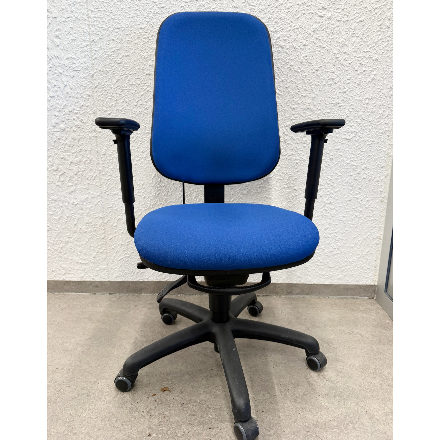 SELT / SOLD Mark 30 Plus skrifborðsstóll frá Á. Guðmundsson 2