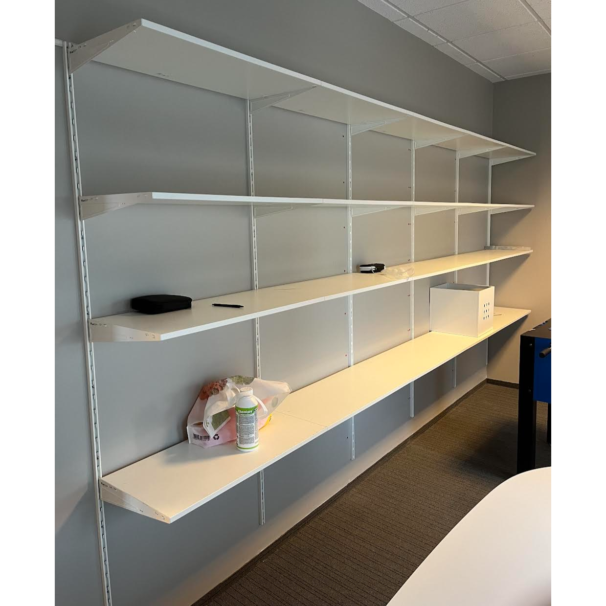 SELT / SOLD IKEA hillukerfi, H200xB400xD40sm.