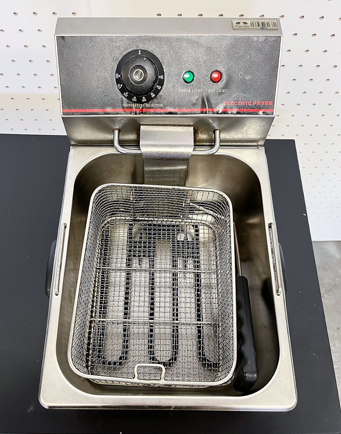 SELT / SOLD Djúpsteikningarpottur, 6L 2