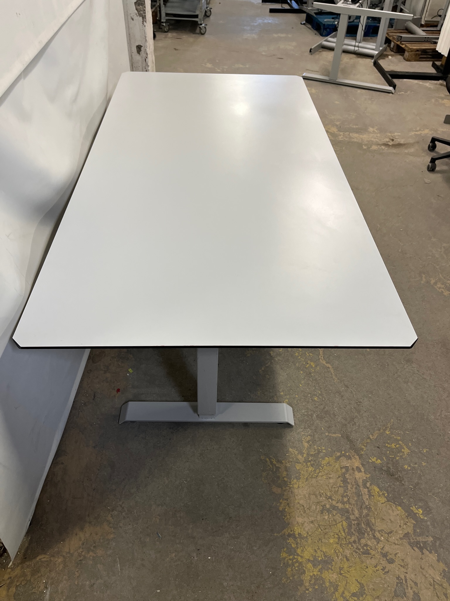 SELT / SOLD Glæsileg rafmagnsborð sérsmíði 175x75 sm. 4