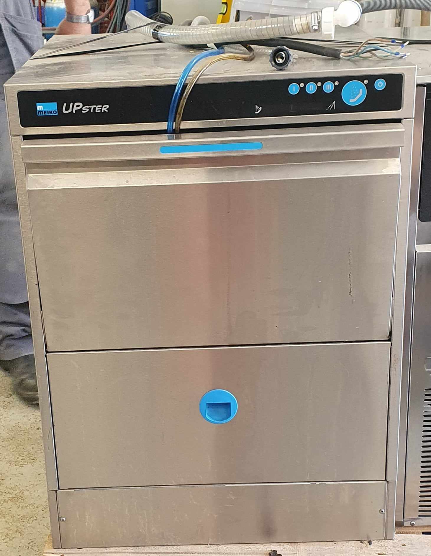 SELT / SOLD Meiko UPster U500G undirborðs vél frá Bako Ísberg / Fastus (2021) 2