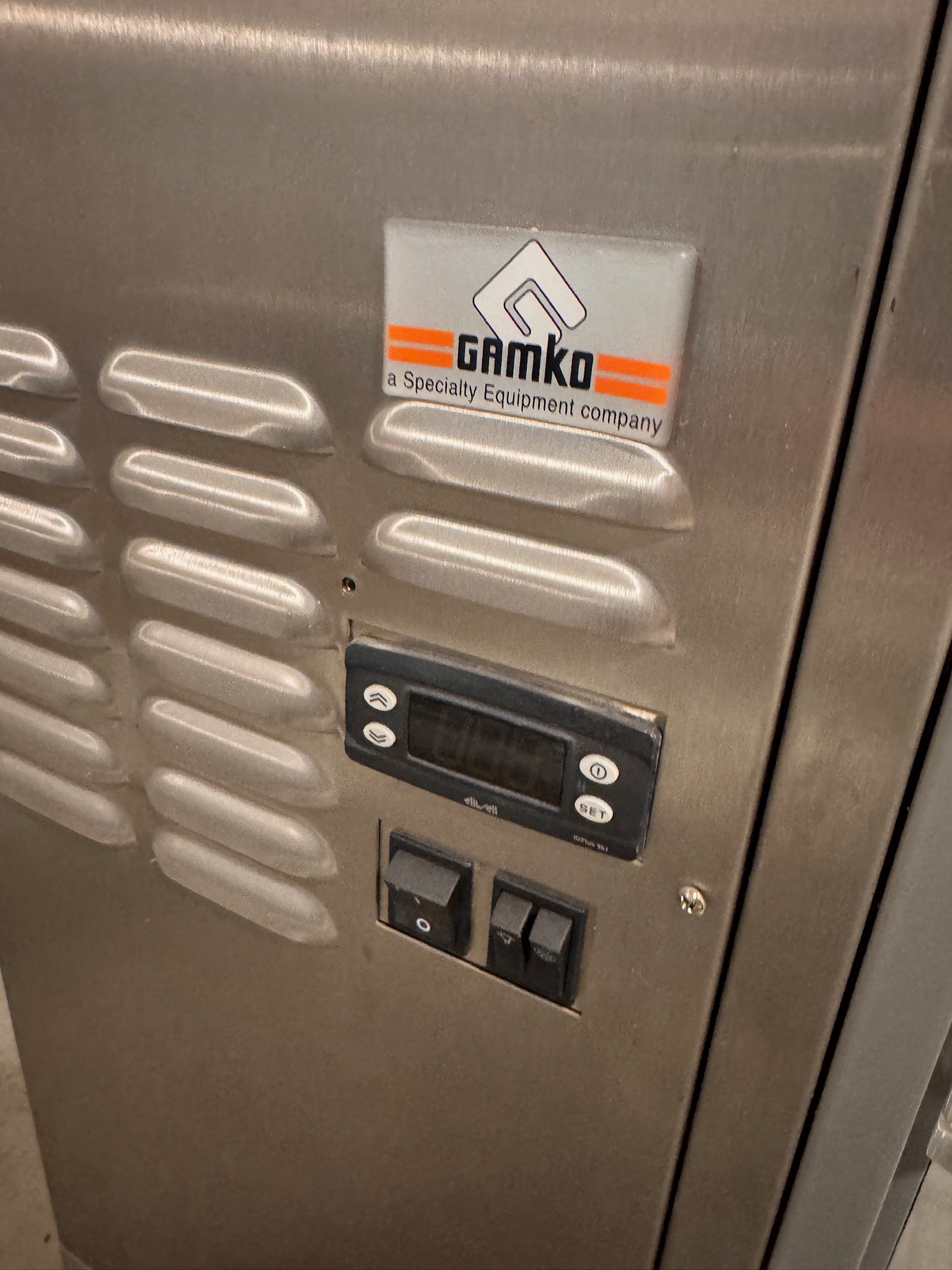 SELT / SOLD Gamko display kælir 8