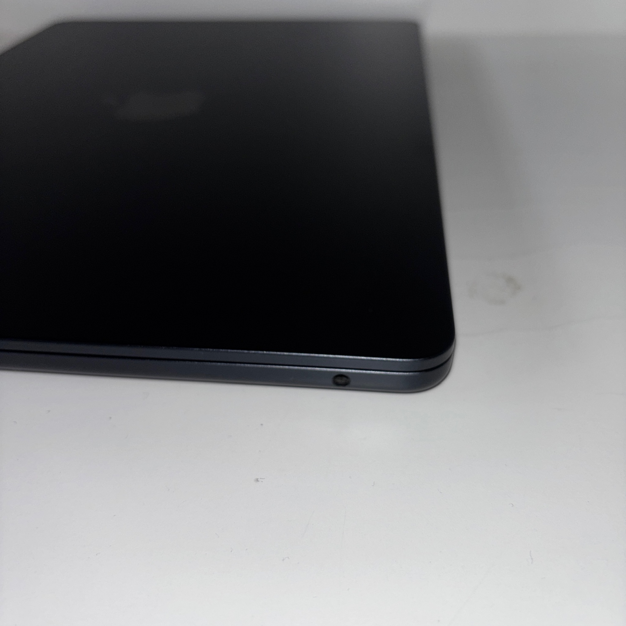 SELT / SOLD Apple MacBook Air M2, 13'' 4