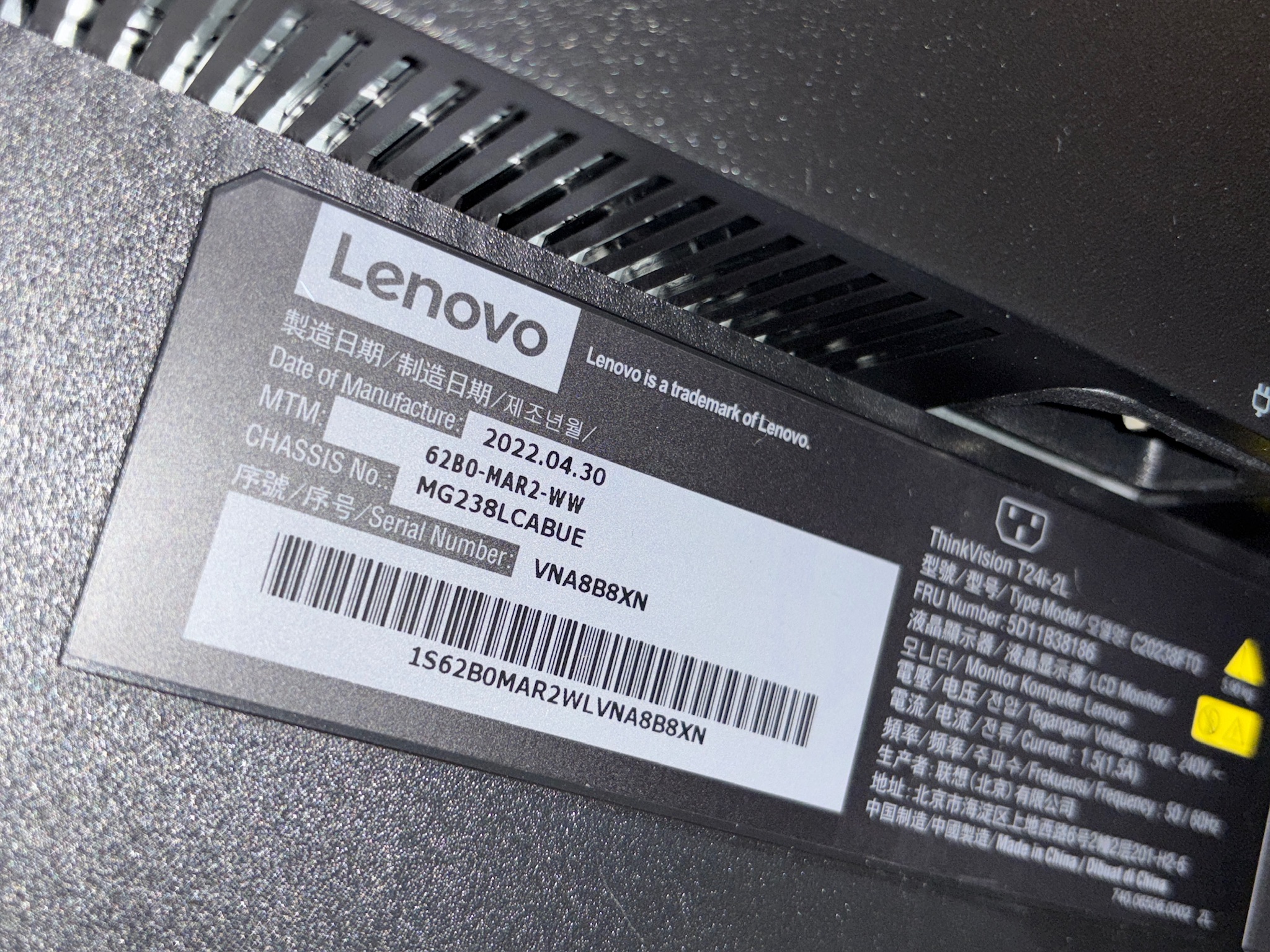 SELT / SOLD Lenovo T24i tölvuskjár - 24'', IPS, 1920 x 1080p 9