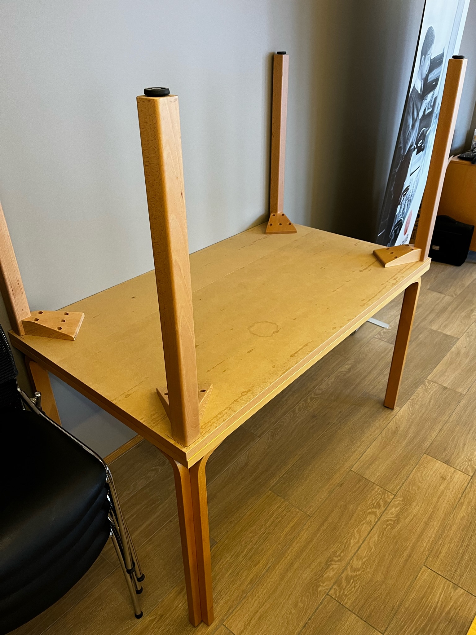 SELT / SOLD Eldhúsborð / kennsluborð - 140x80 8