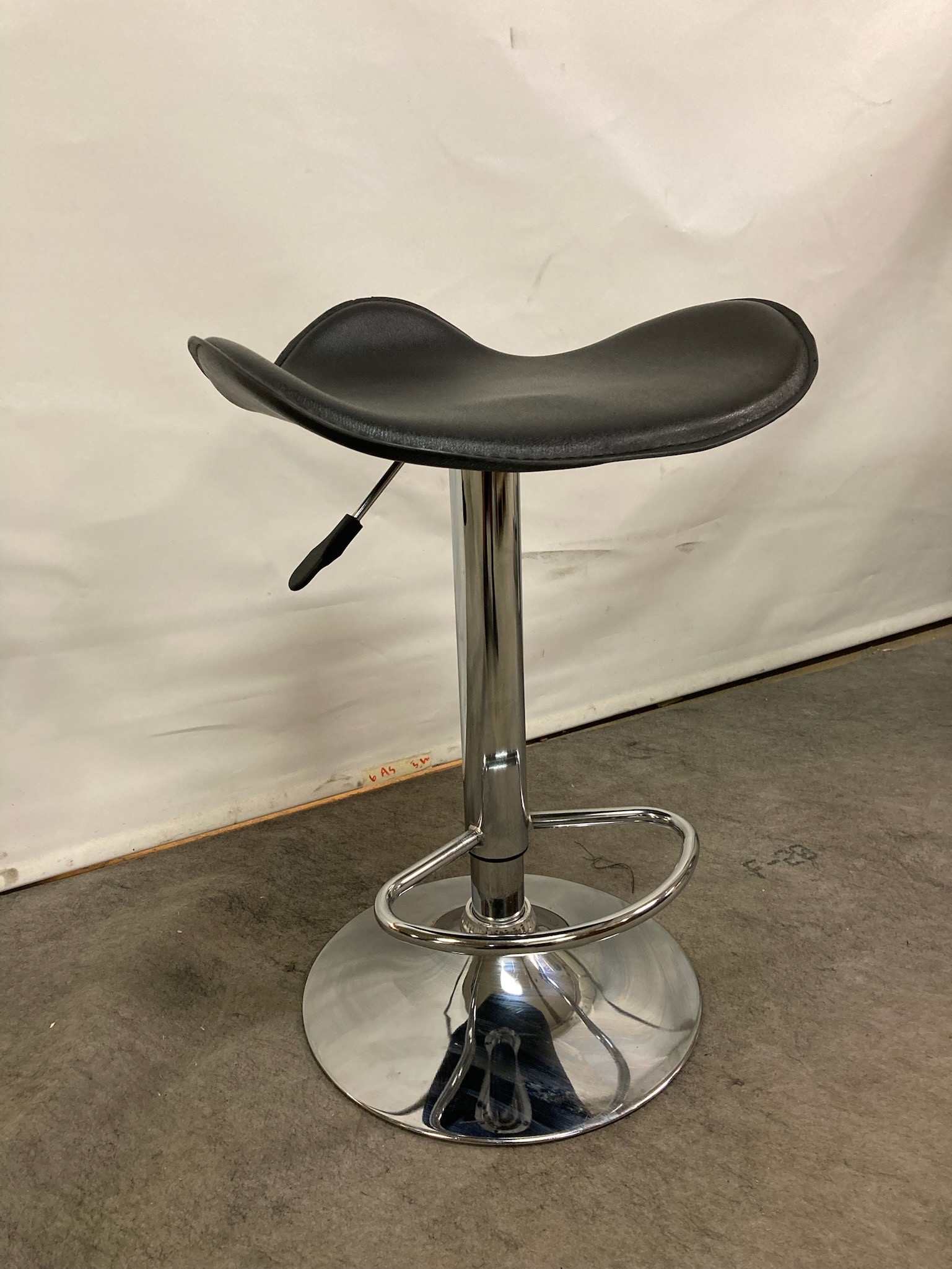SELT / SOLD Barstóll