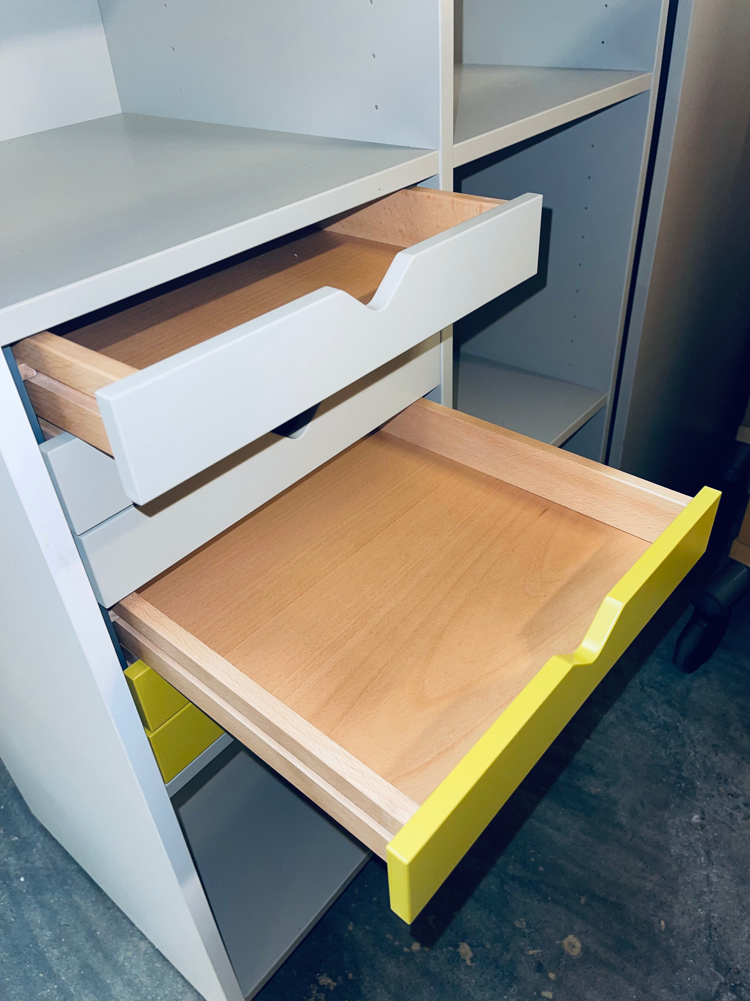 SELT / SOLD Cube Design Quadro turnskápur 9