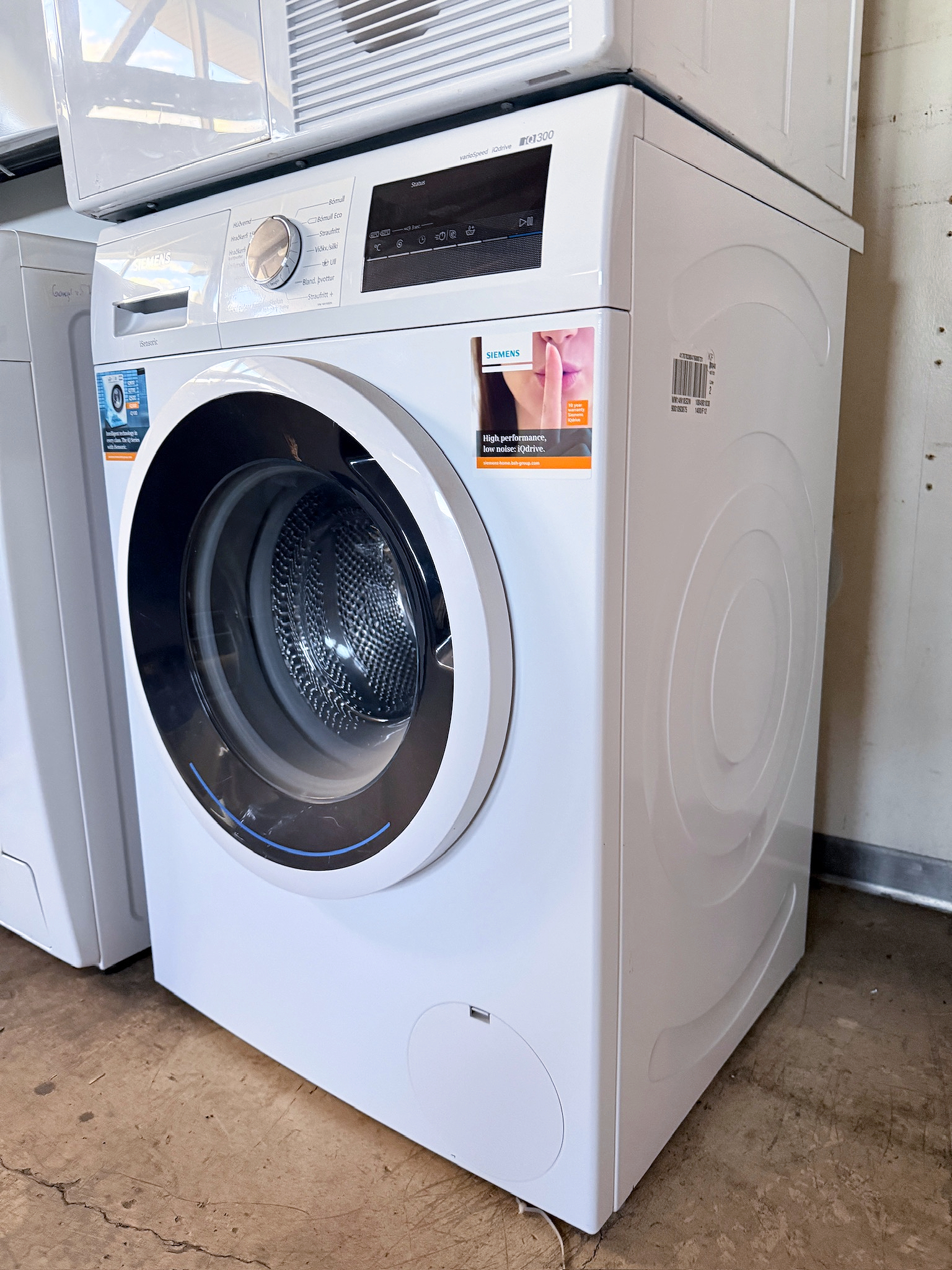 SELT / SOLD Siemens iQ300 þvottavél – WM14N18SDN/01 2