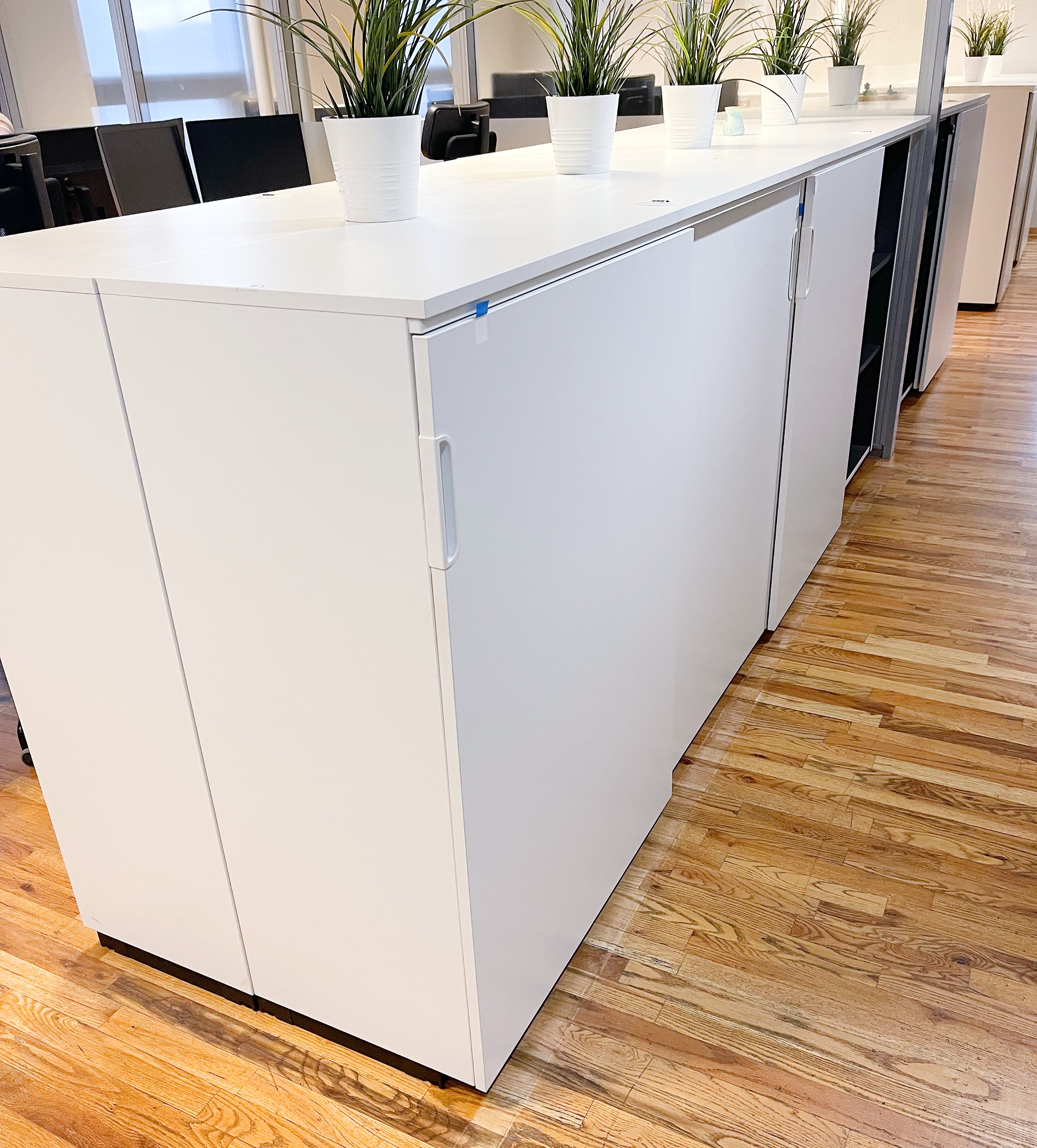 SELT / SOLD IKEA Galant hvítur með rennihurð og læsingu 3