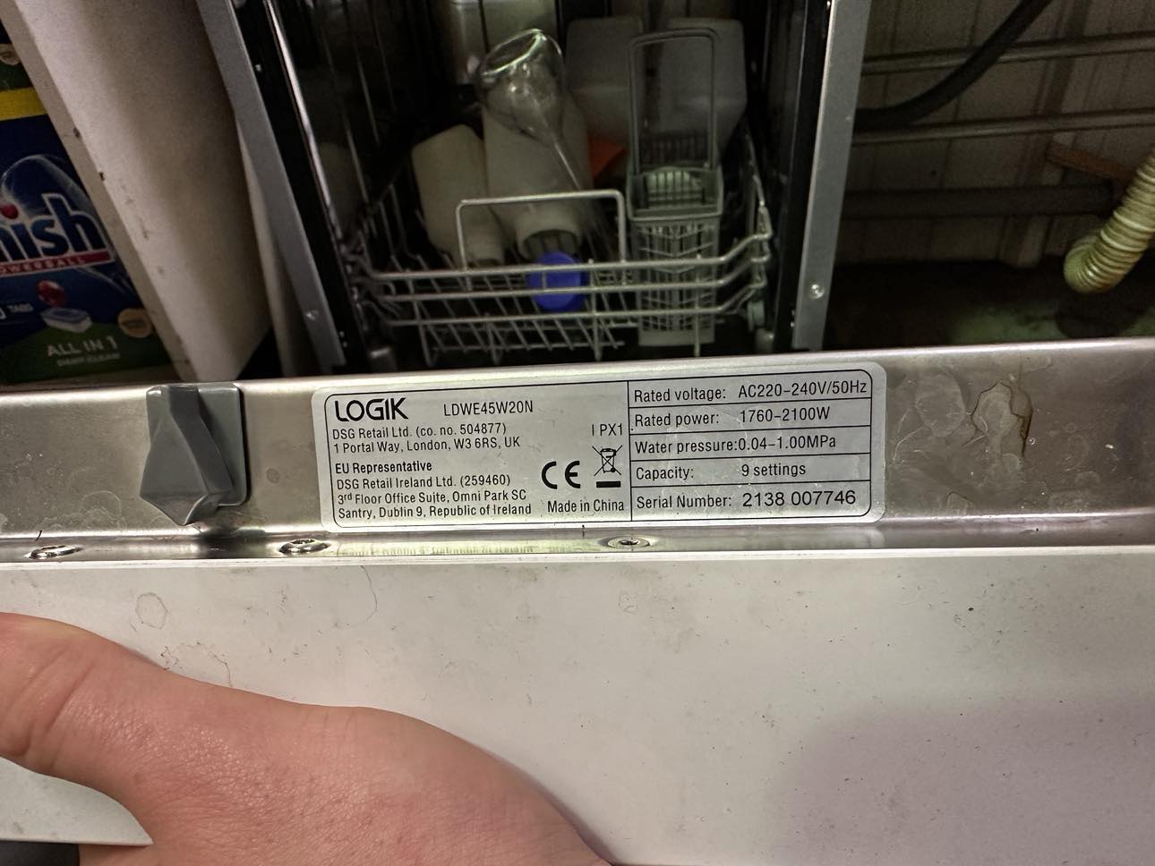 SELT / SOLD - LOGIK uppþvottavél 45sm. breidd x 87sm. hæð. 5