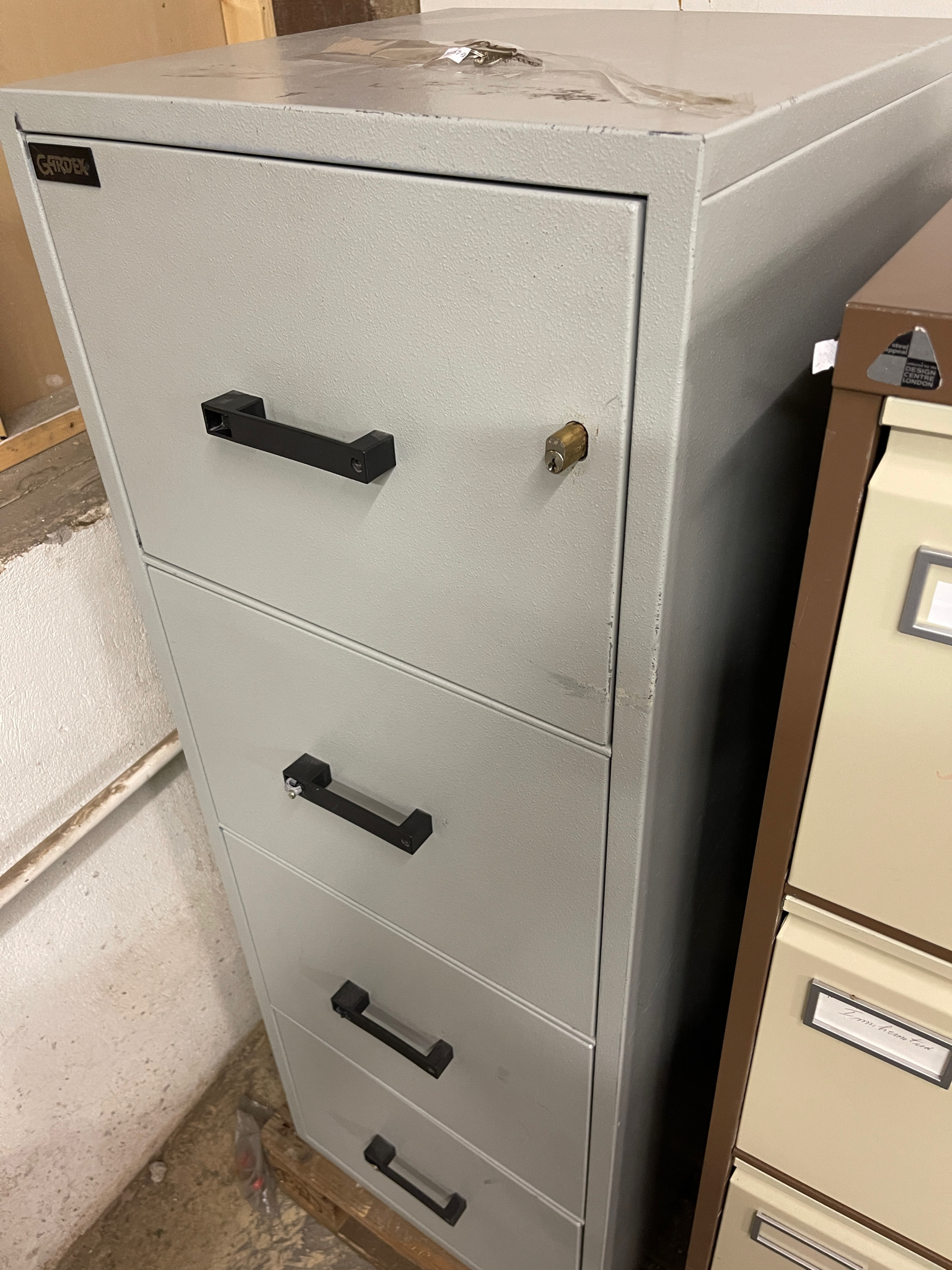 SELT / SOLD - Kardex safe-file eldvarnarskápur 5