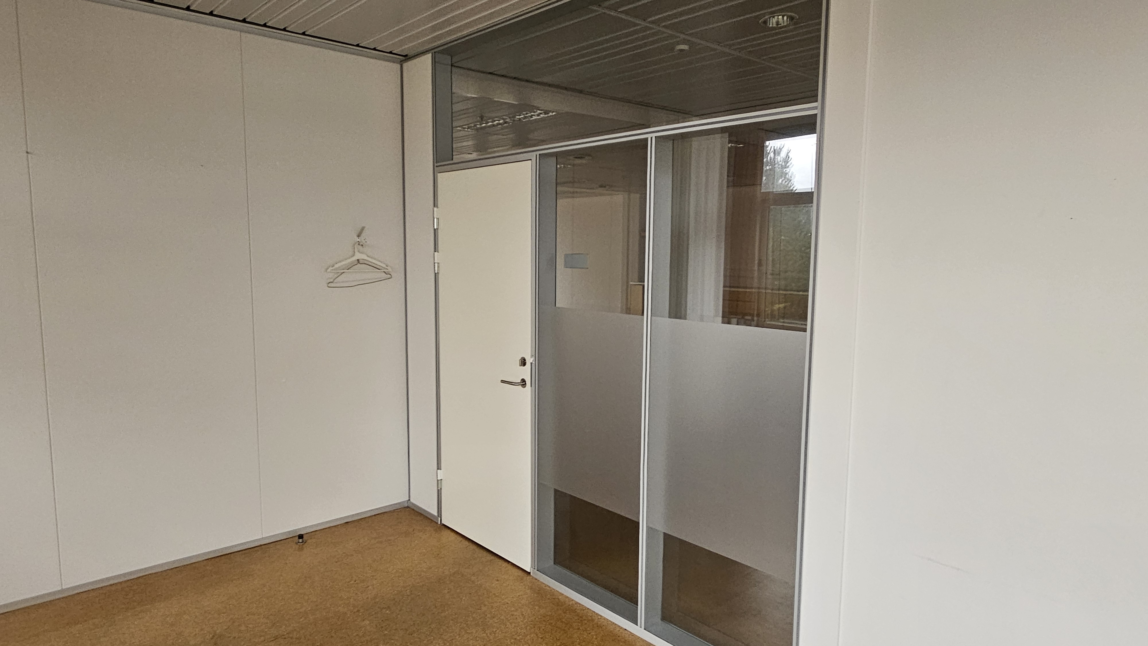 SELT / SOLD Swedoor hurðir - kerfisveggir - hljóðeinangrandi herbergi 2