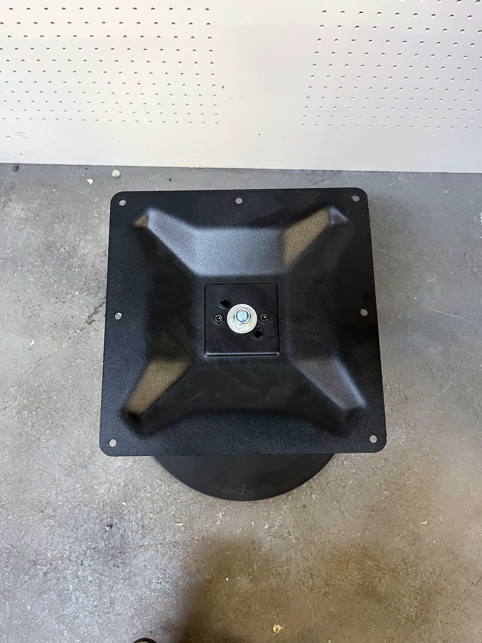 SELT / SOLD Borðfótur H73 sm. 2