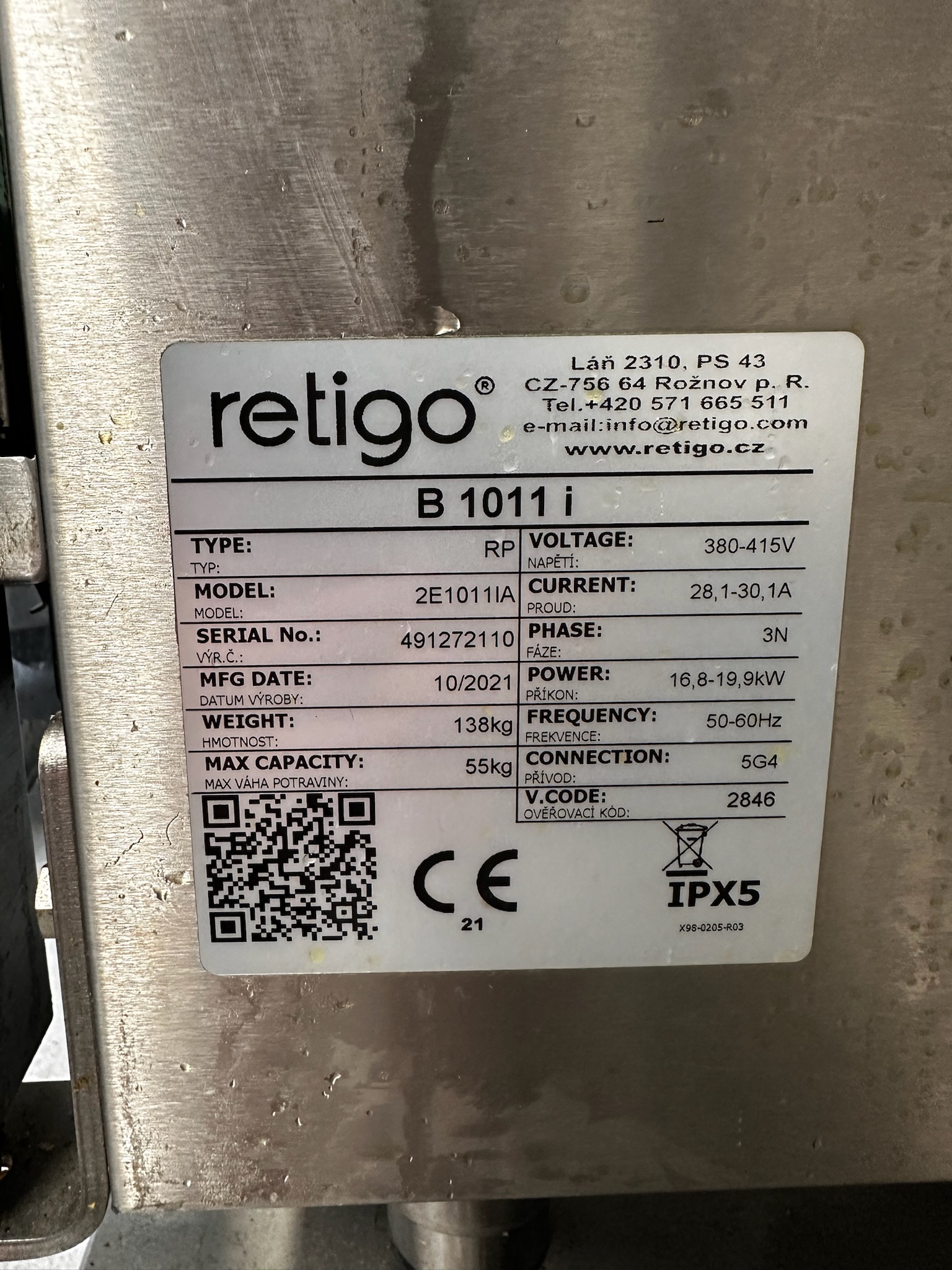 SELT / SOLD Retigo gufuofn á standi frá BVT 8