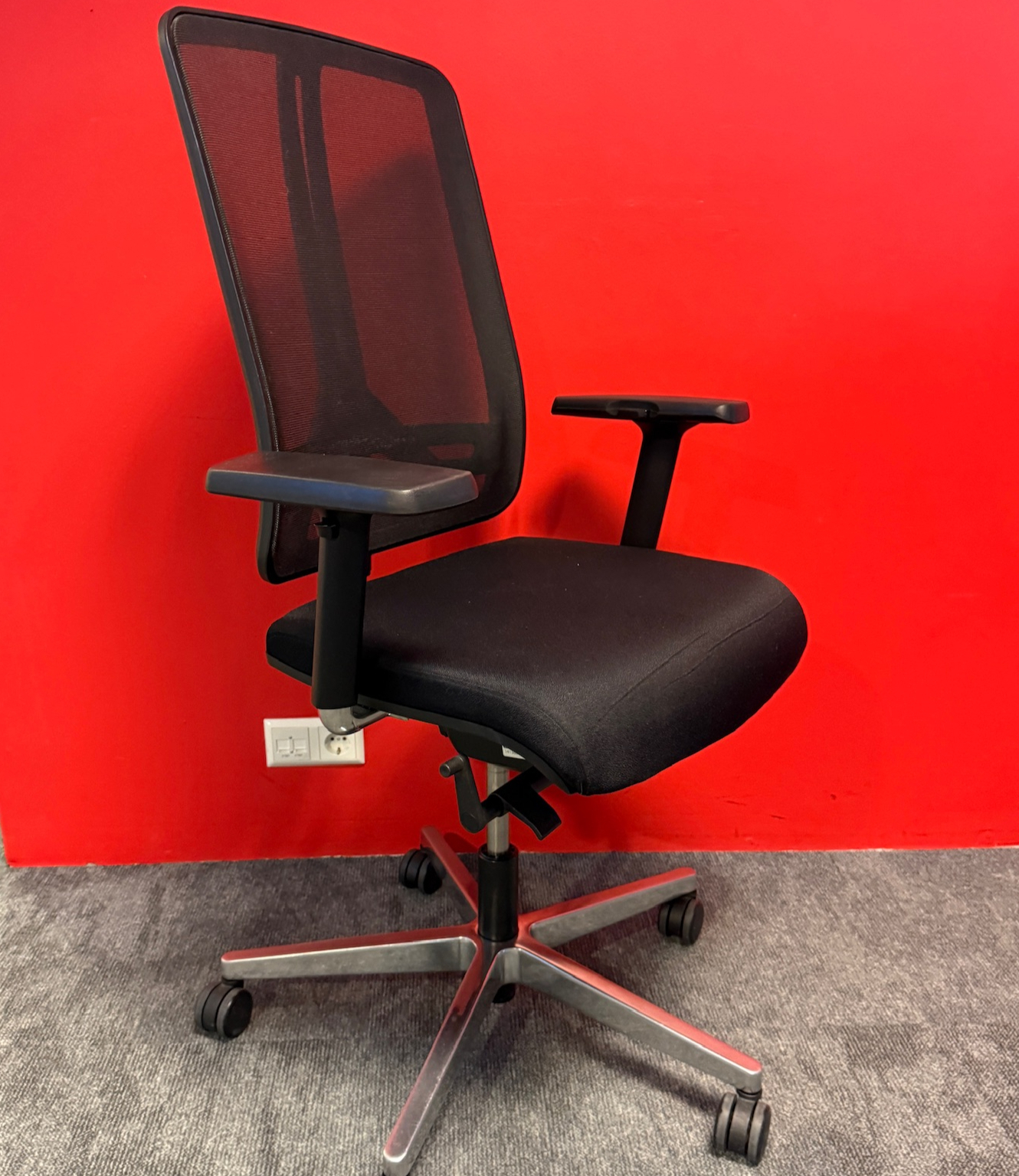 SELT / SOLD RIM skrifborðstóll frá Pennanum - PLAY
