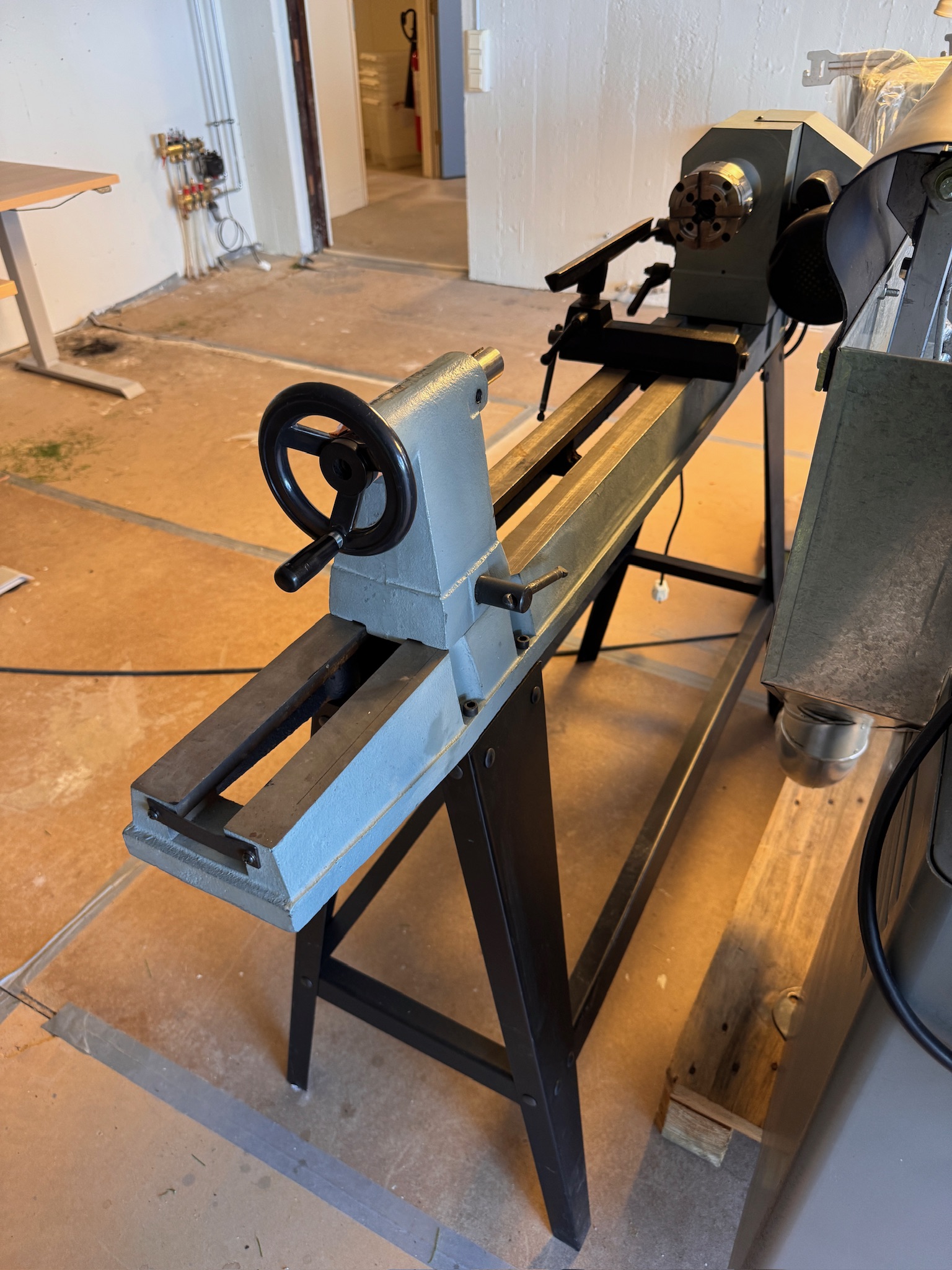 SELT / SOLD Delta rennibekkur 3