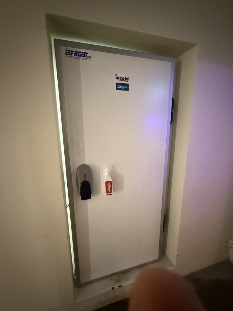 Frystiklefi manngengur m.hillum 5.6fm 2