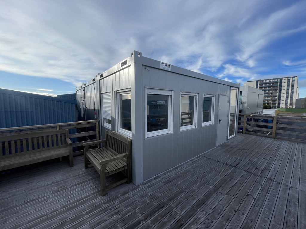 SELT / SOLD - Gámahús, kennslustofur, vinnubúðir, mötuneyti - 6+3 eða 9 einingar 5