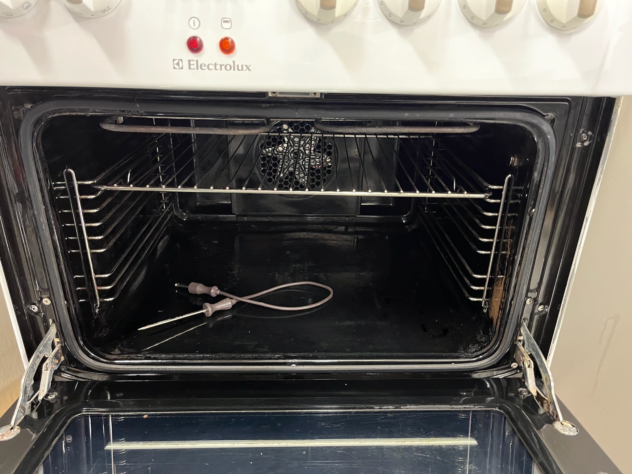 SELT / SOLD Electrolux eldavél 6