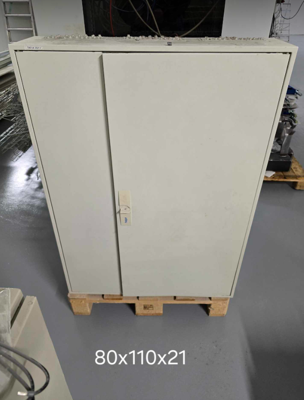 SELT / SOLD Rafmagnstafla - Hager pnr. 105 2