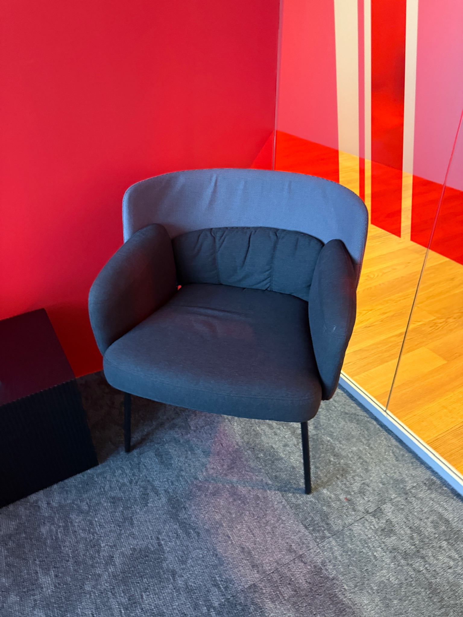 SELT / SOLD IKEA stóll - PLAY 4
