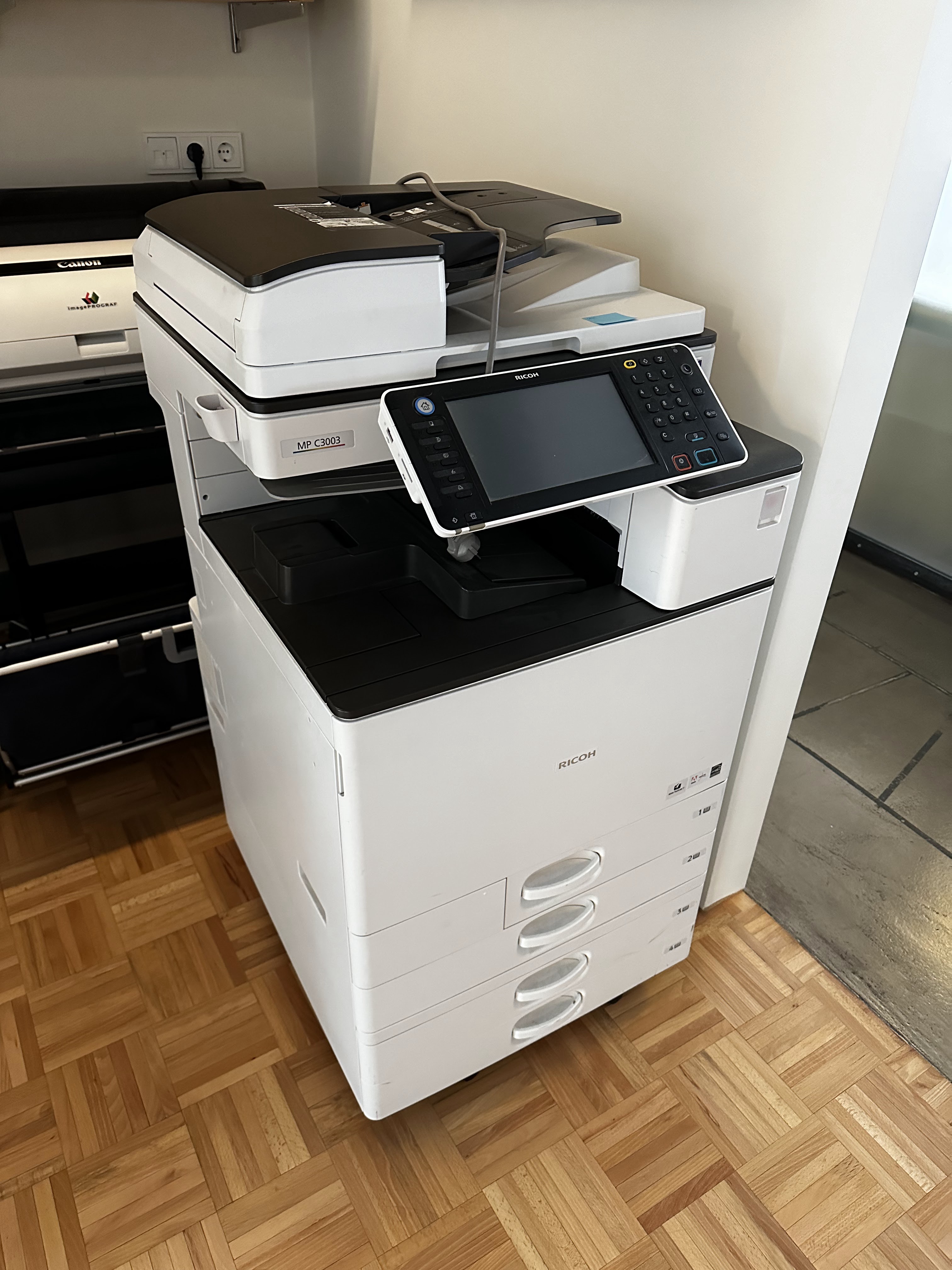 SELT / SOLD Ricoh multifunctional prentari