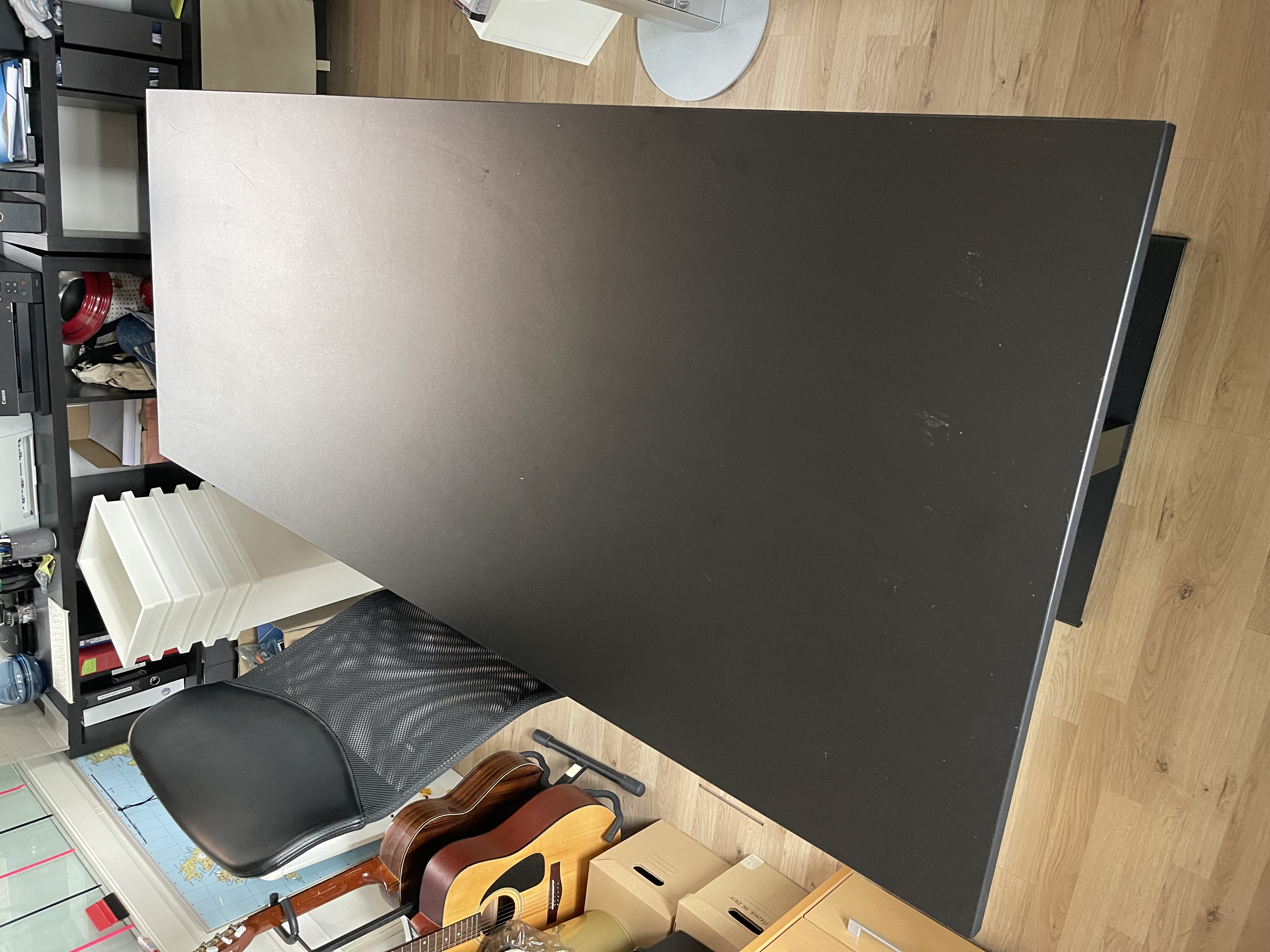 SELT / SOLD Hirzlan rafmagnsborð 200 x 80sm – Svart 4