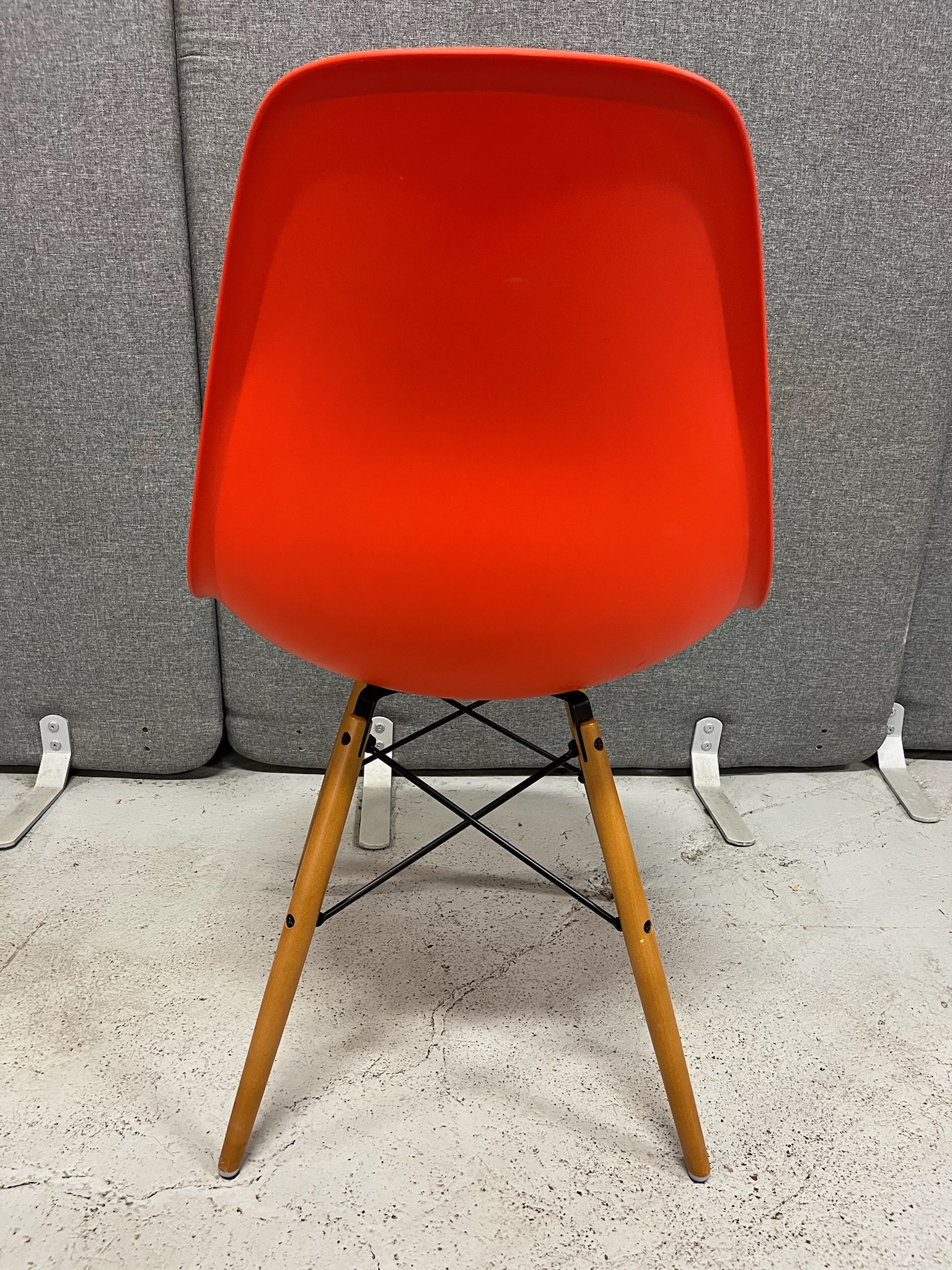 SELT / SOLD Vitra borðstofustóll frá Pennanum 3