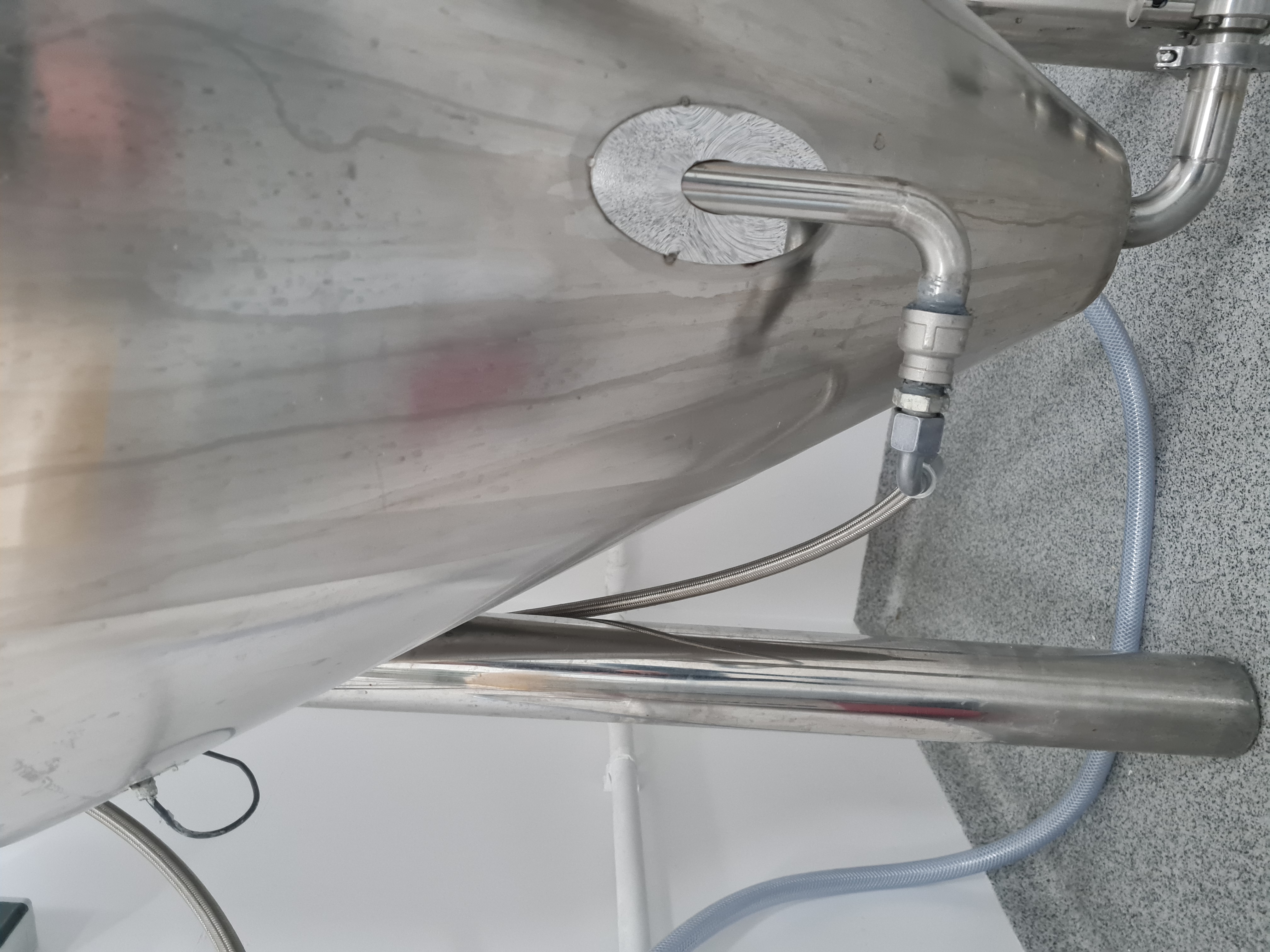 Bjórframleiðsla - ísframleiðsla - blöndunartankur og homogenizer - 350 l 2