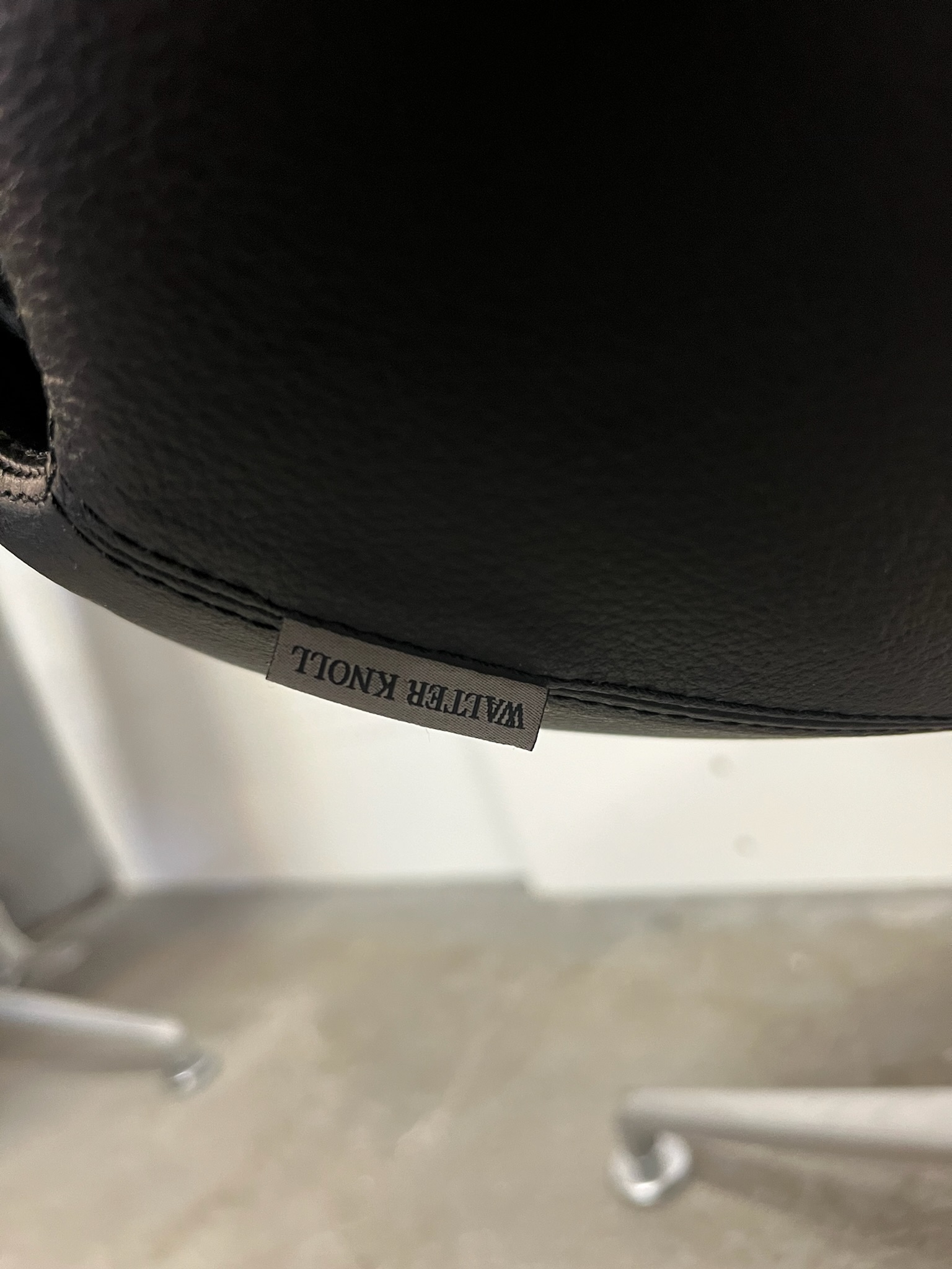 SELT / SOLD Walter Knoll hægindastóll á snúningsfæti 7