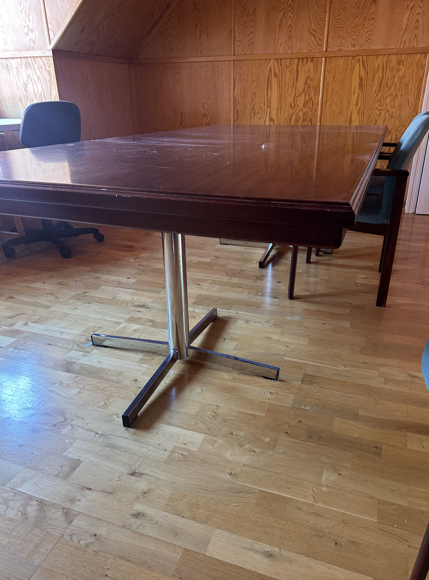 SELT / SOLD Fundarborð, 8-10 manna, L250xB120sm. 3