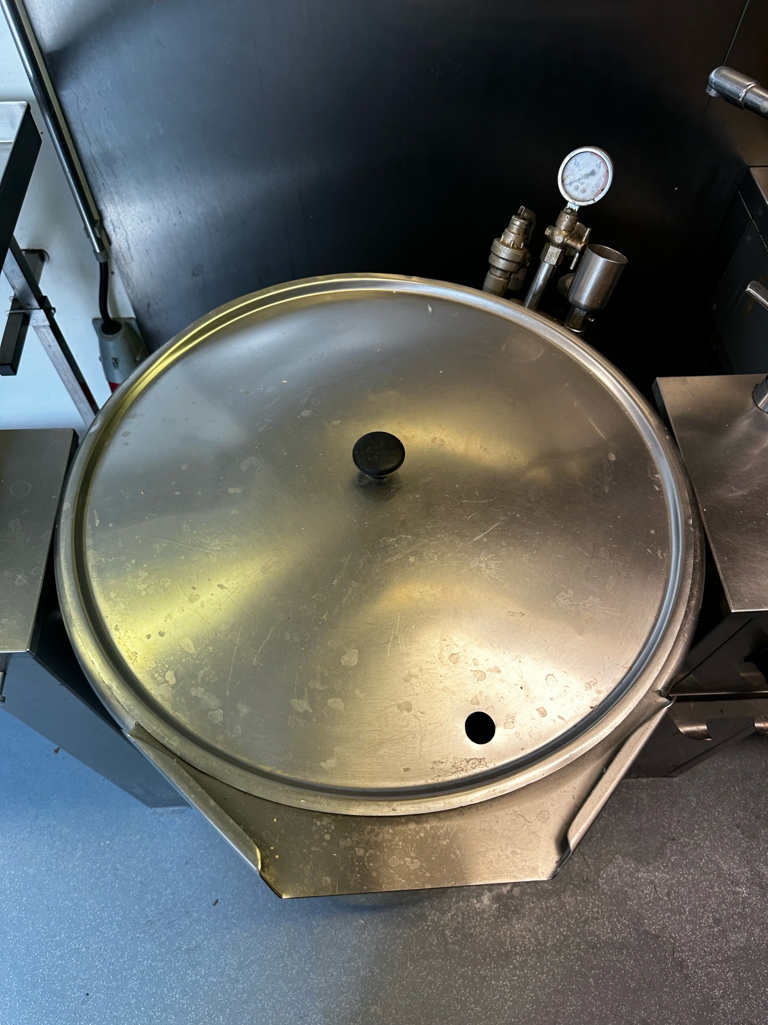 SELT / SOLD Hackman suðupottur - 120 lítra 4