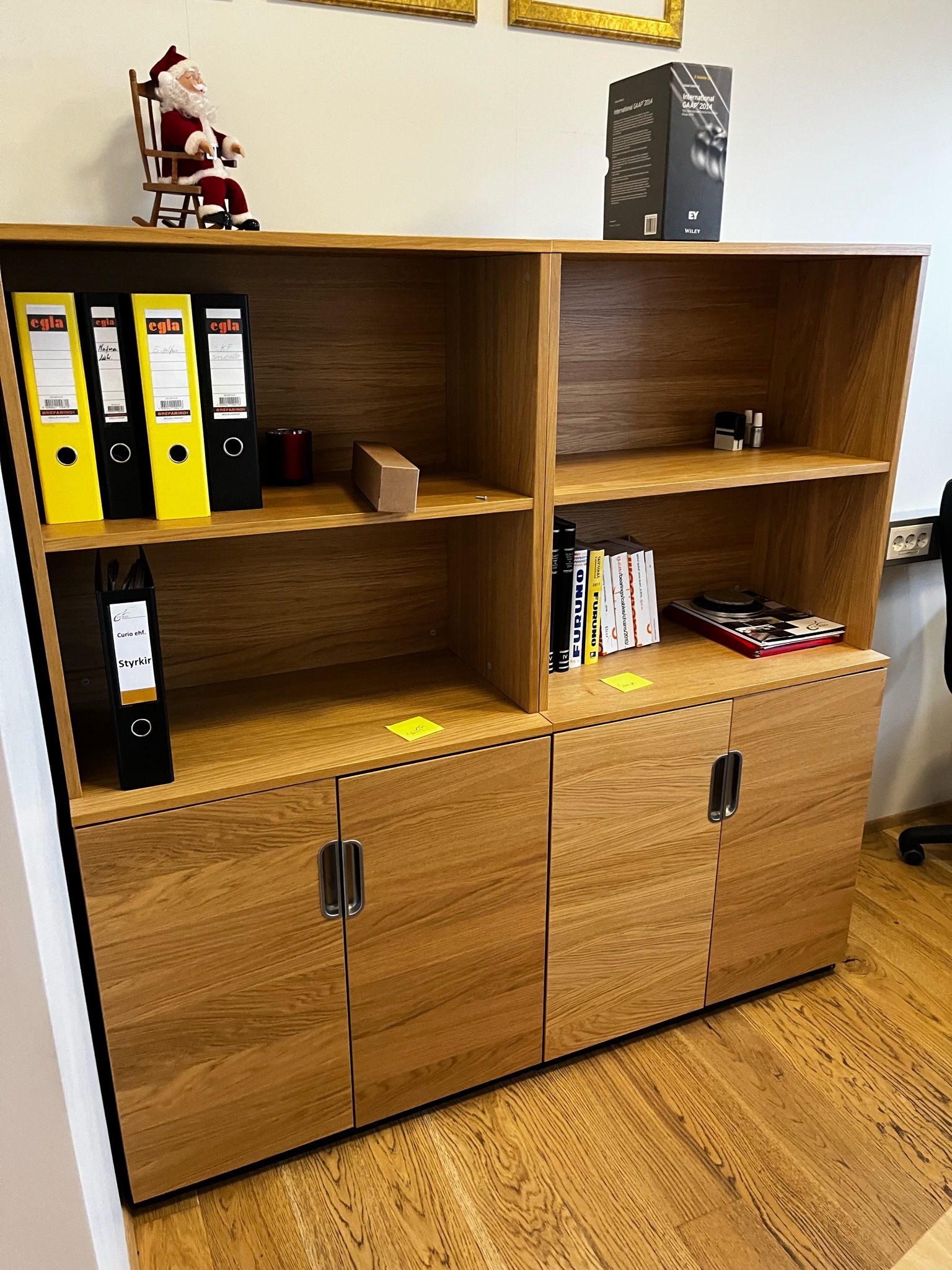 SELT / SOLD IKEA skrifstofuskápar (2 stk.)