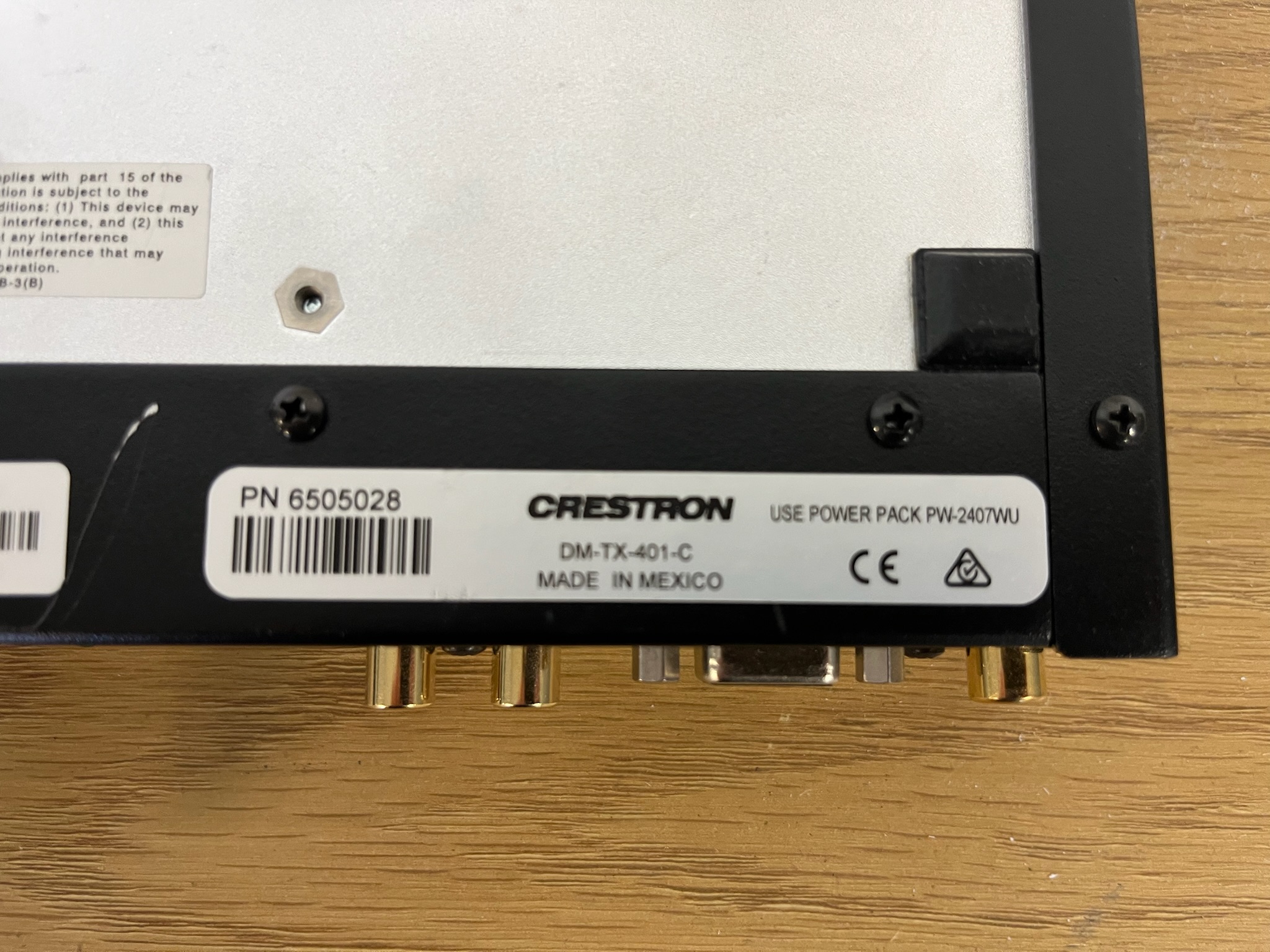 Crestron HDMI yfir CAT sendir/skiptir - hljóðkerfi 5