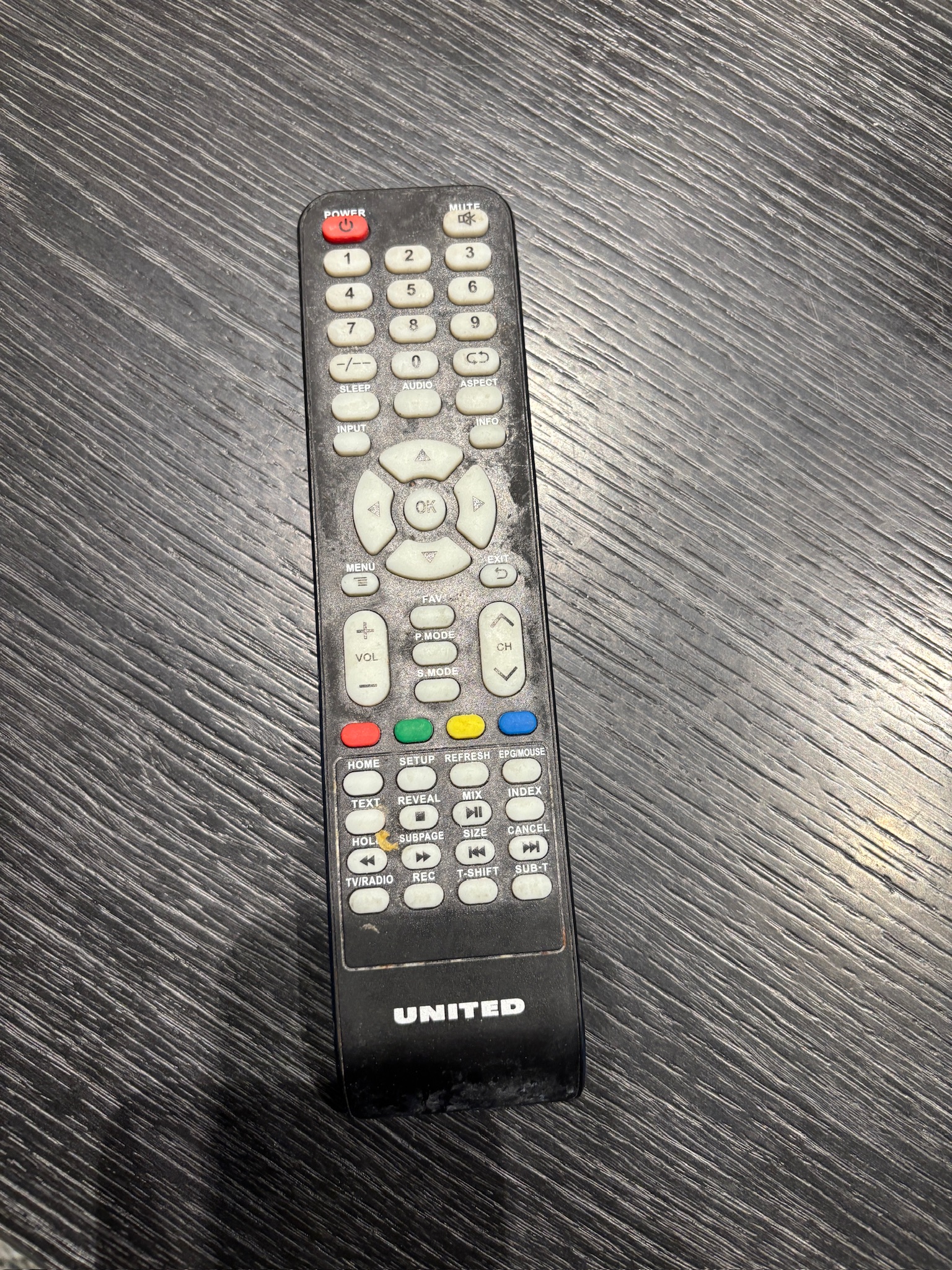 SELT / SOLD United LED sjónvarp með veggfestingu, 75'' 7
