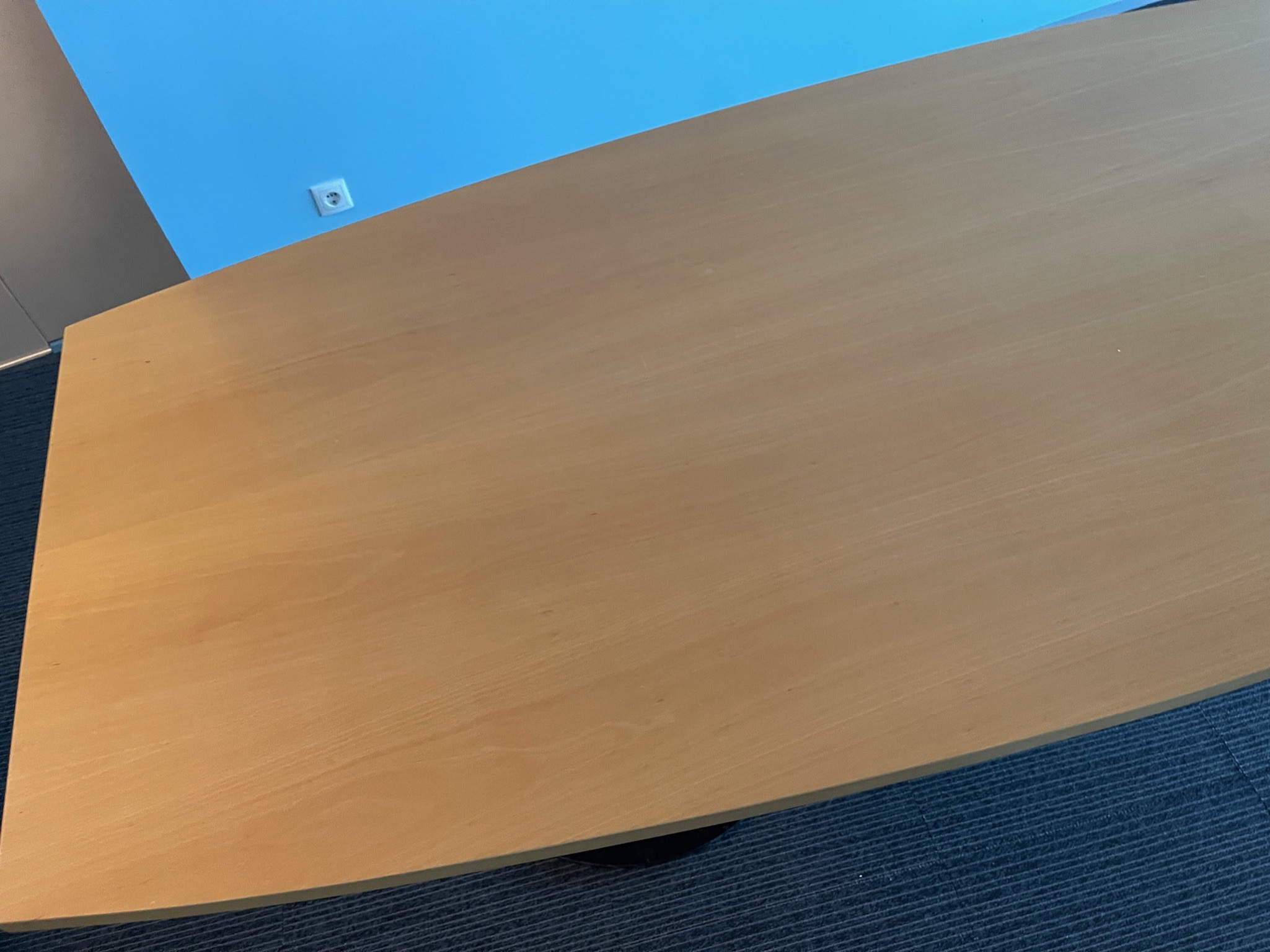 SELT / SOLD Fundarborð - 250 x 110 sm. (6-8 manna) 6