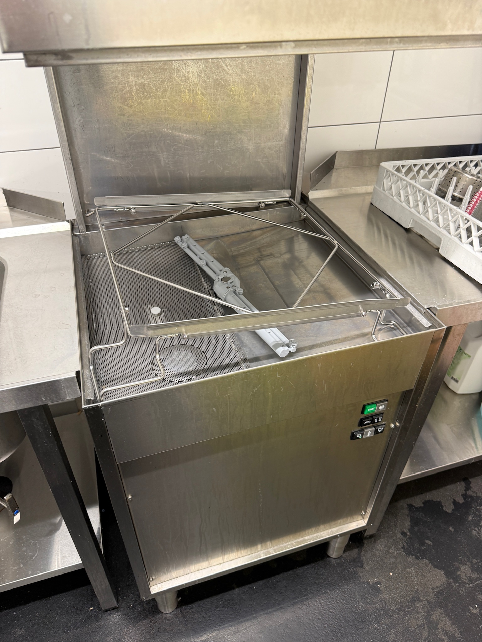 SELT / SOLD Aristarco húddvél frá BVT 3