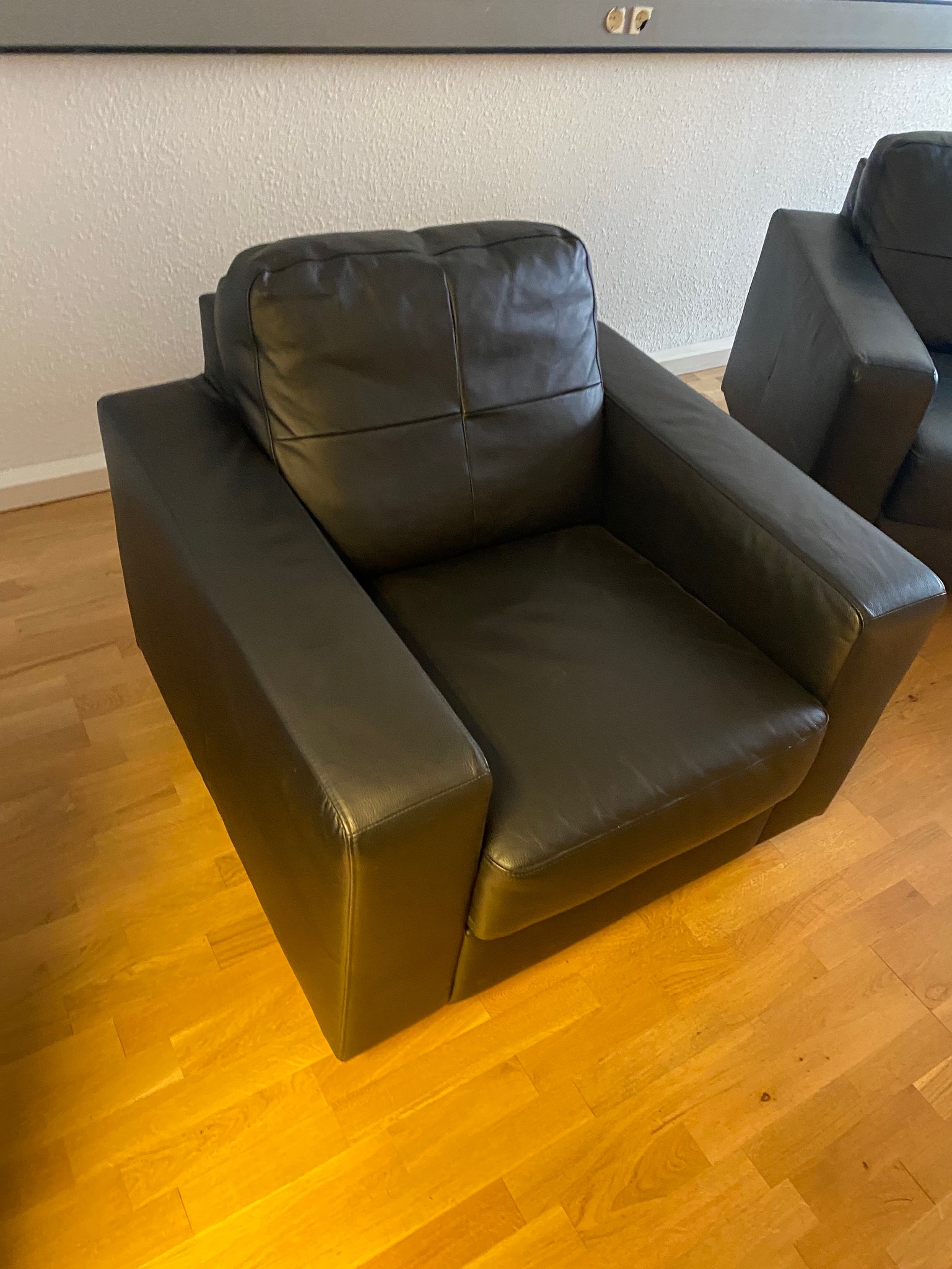 SELT / SOLD Leðursófi 3