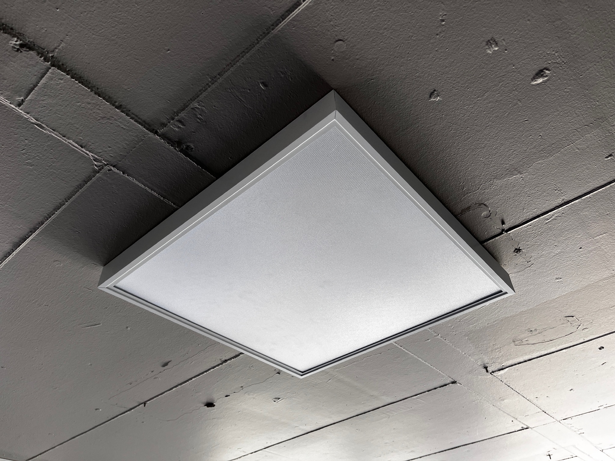 SELT / SOLD LED loftljós 60x60