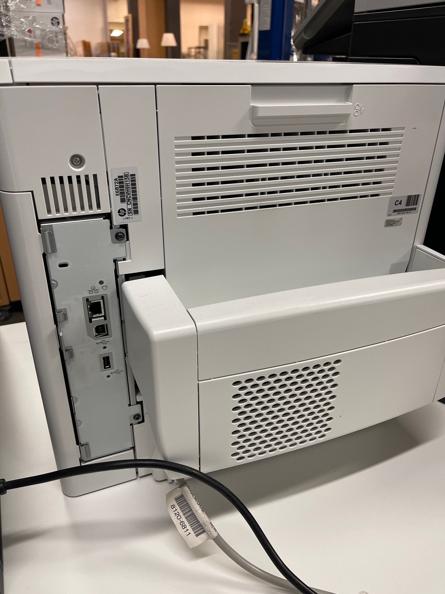 SELT / SOLD - HP Enterprise M606 7