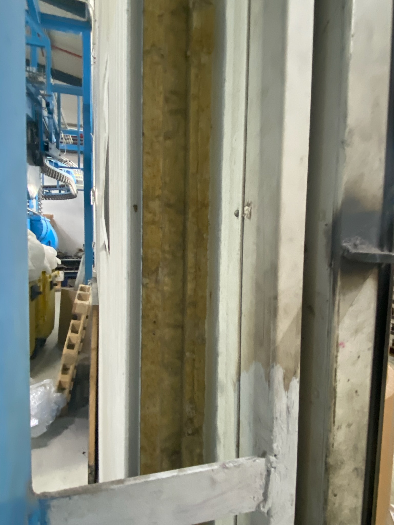 SELT / SOLD - Yleiningar - steinull - ~400fm. - 100 mm þykkt. 13