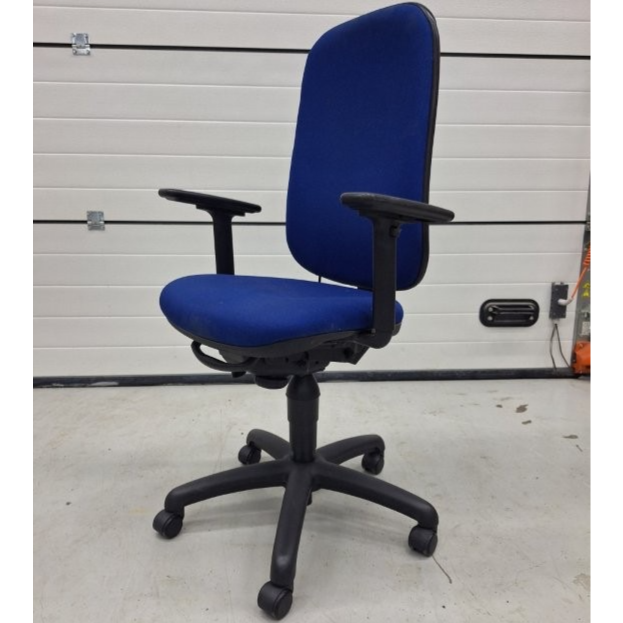 SELT / SOLD Mark 30 Plus skrifborðsstóll frá Á. Guðmundsson