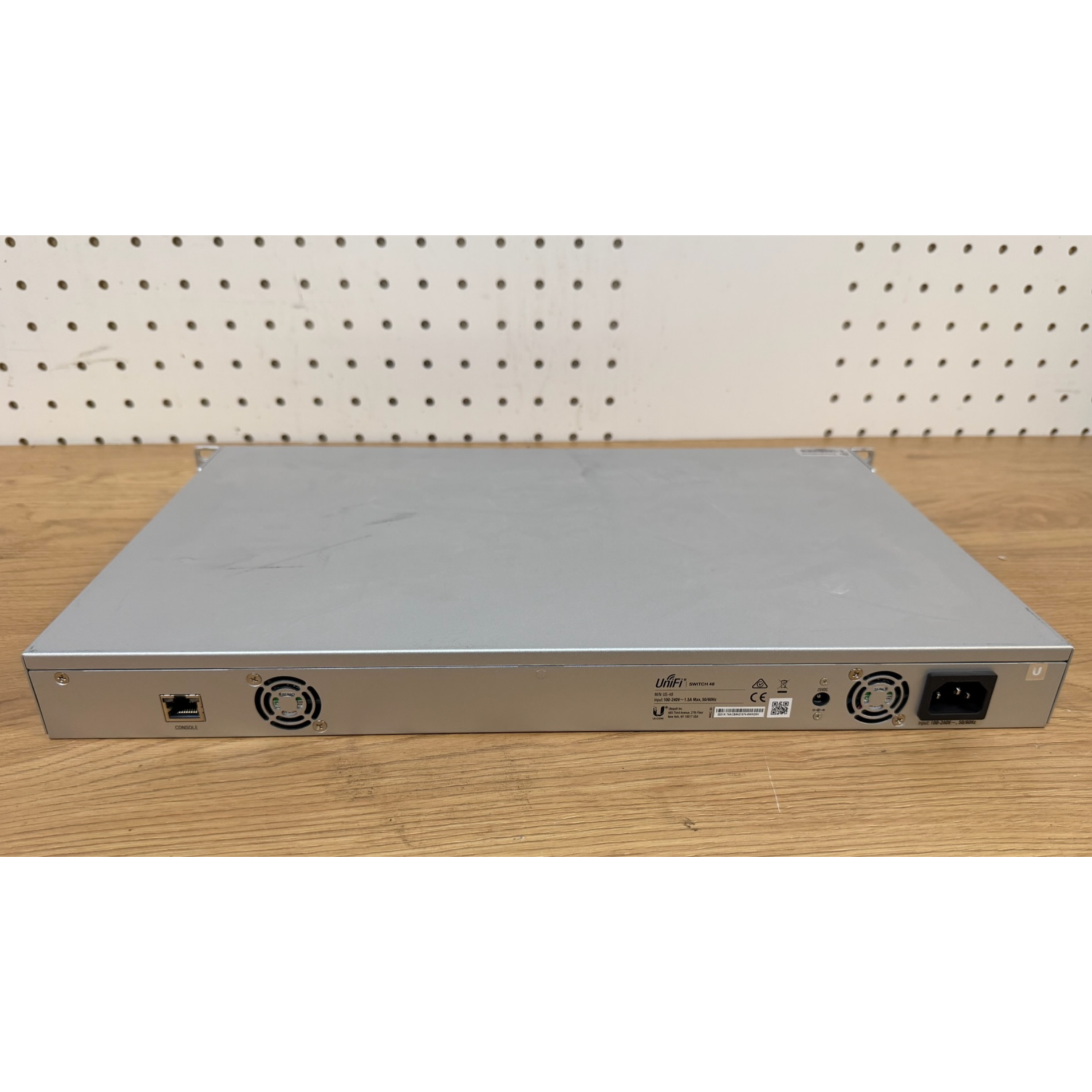 UniFi 48 sviss frá Ofar (3 stk.) 2