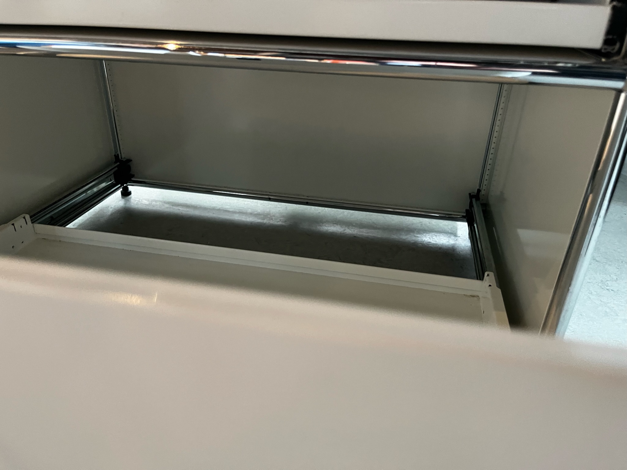 SELT / SOLD USM Haller hönnunarskápur 10